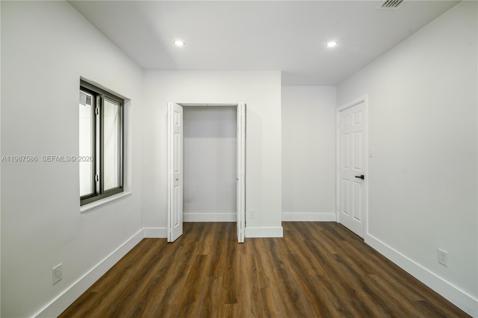 BISCAYNE GARDENS SEC E PT - Residential