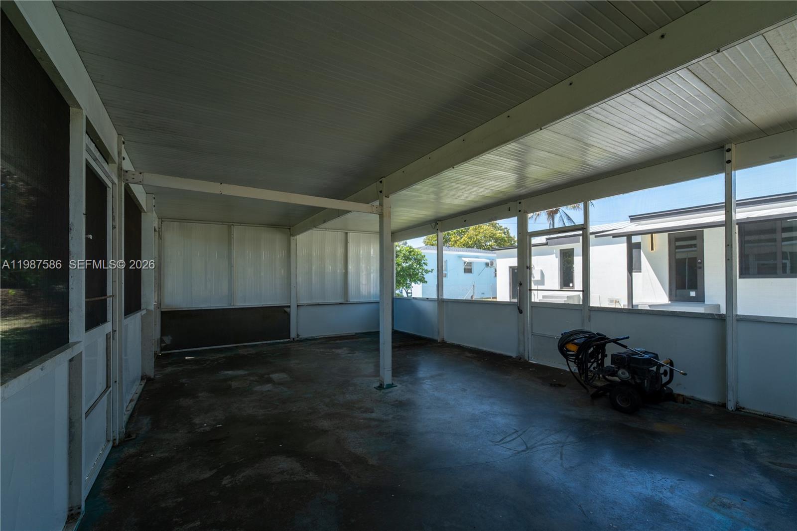 BISCAYNE GARDENS SEC E PT - Residential