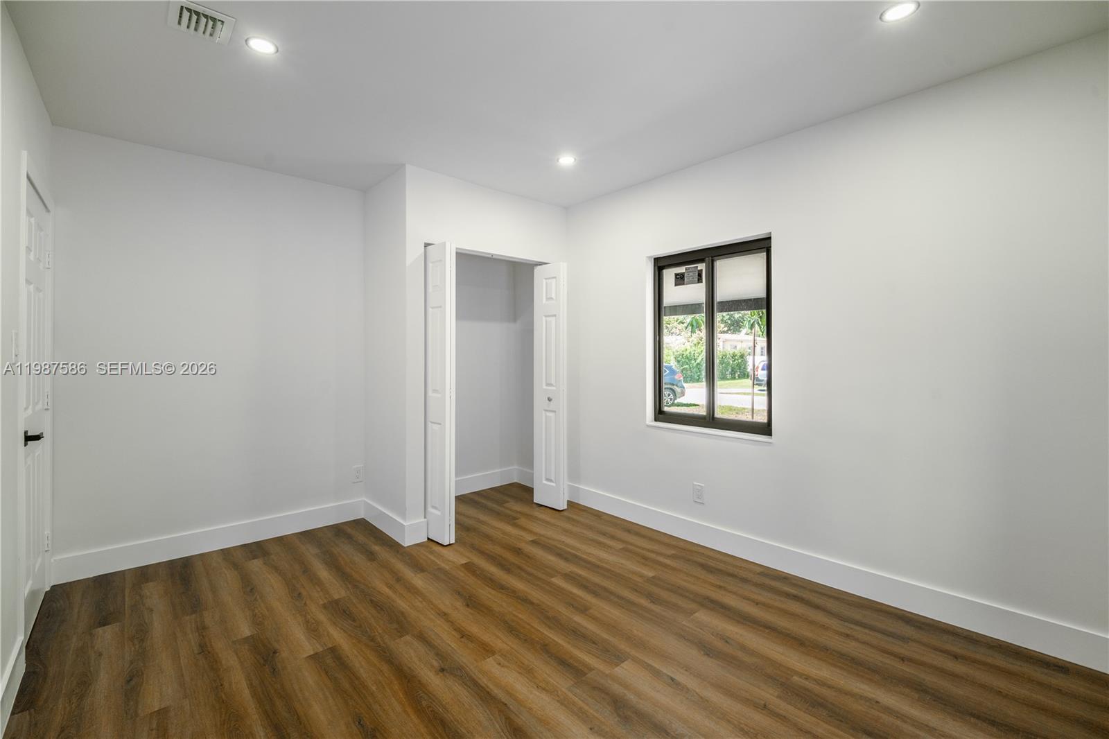 BISCAYNE GARDENS SEC E PT - Residential