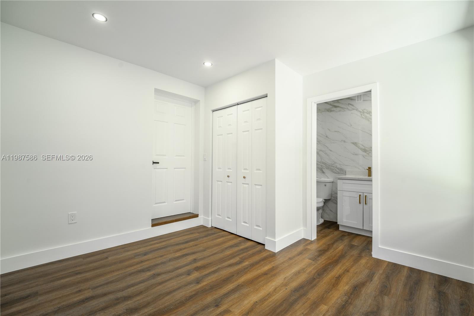 BISCAYNE GARDENS SEC E PT - Residential