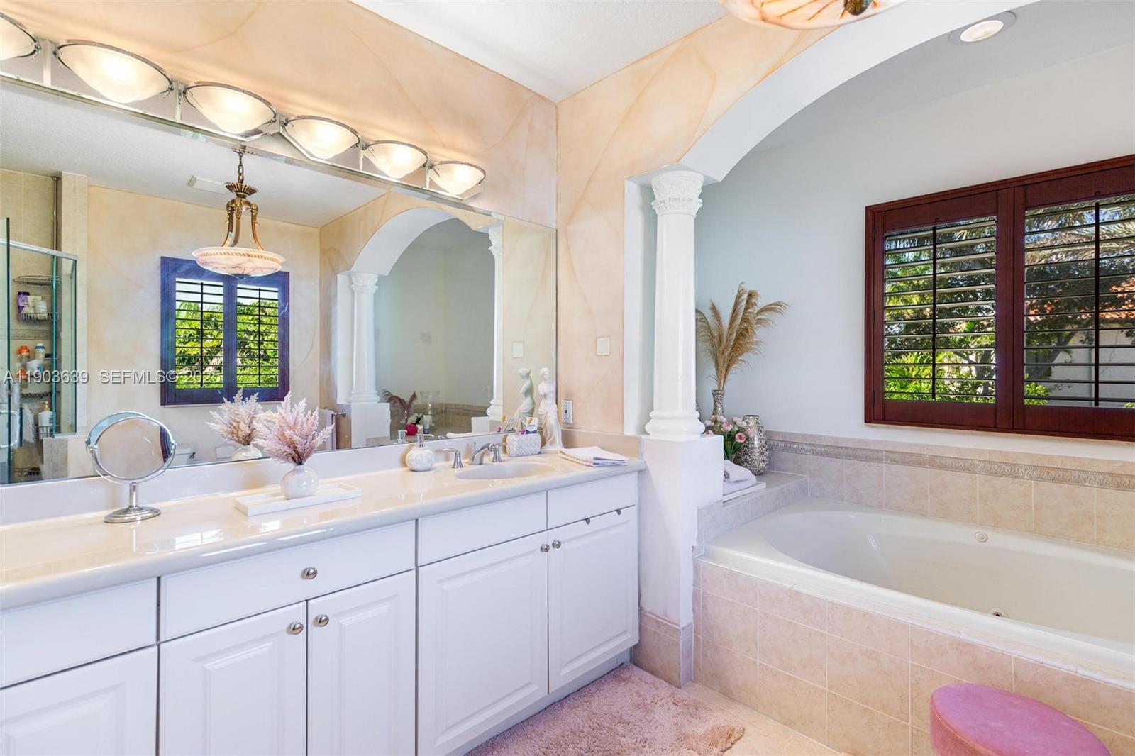 CUTLER CAY - Residential