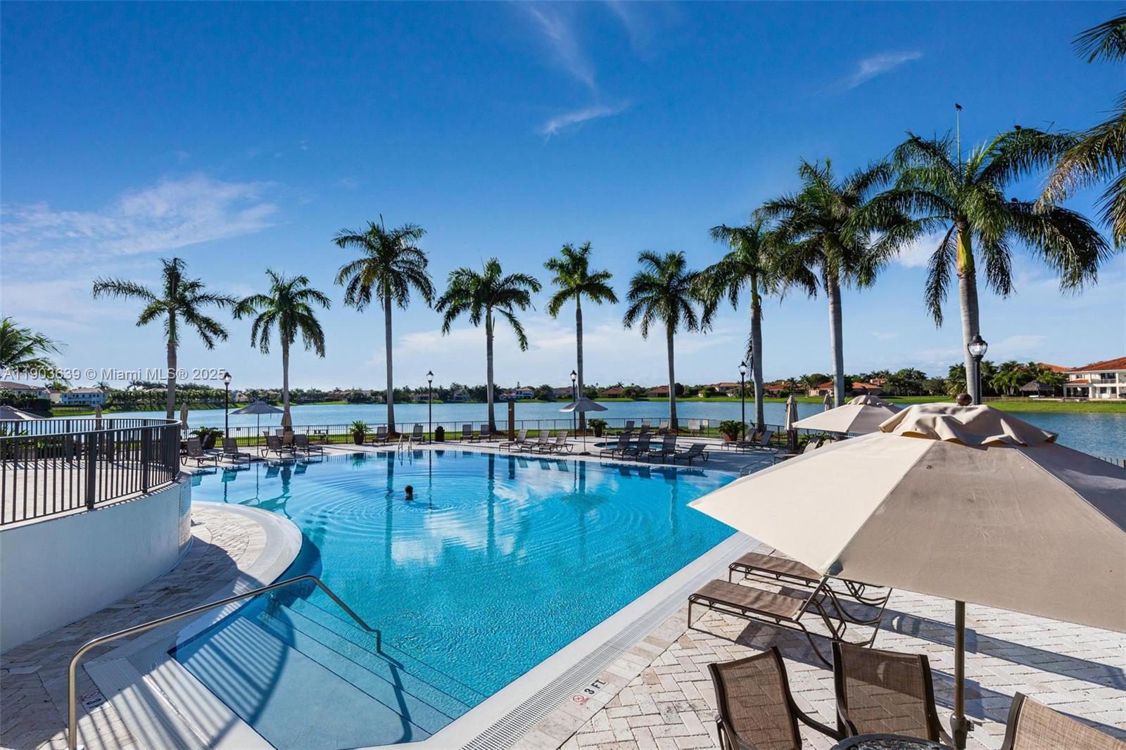 CUTLER CAY - Residential