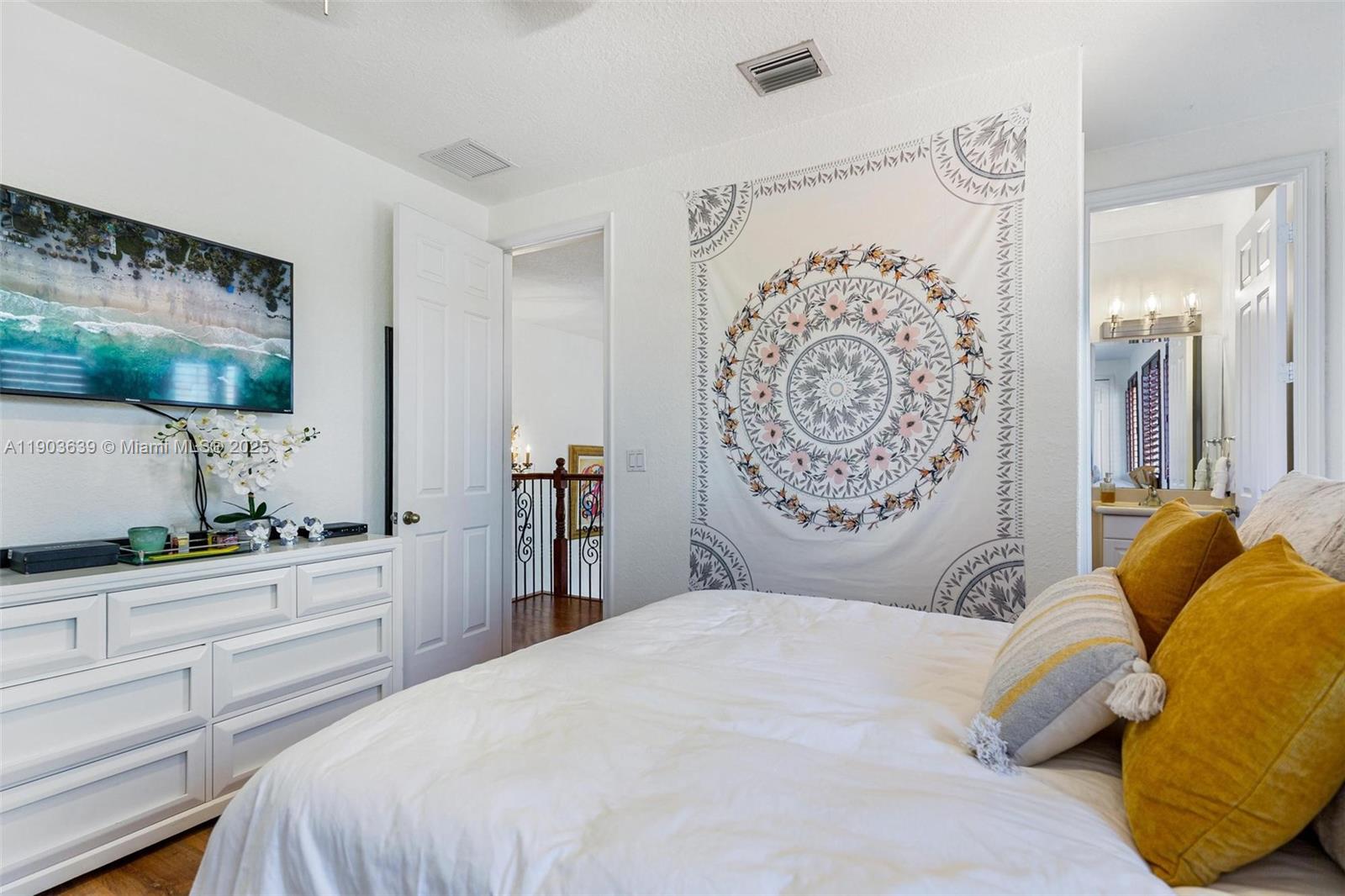 CUTLER CAY - Residential