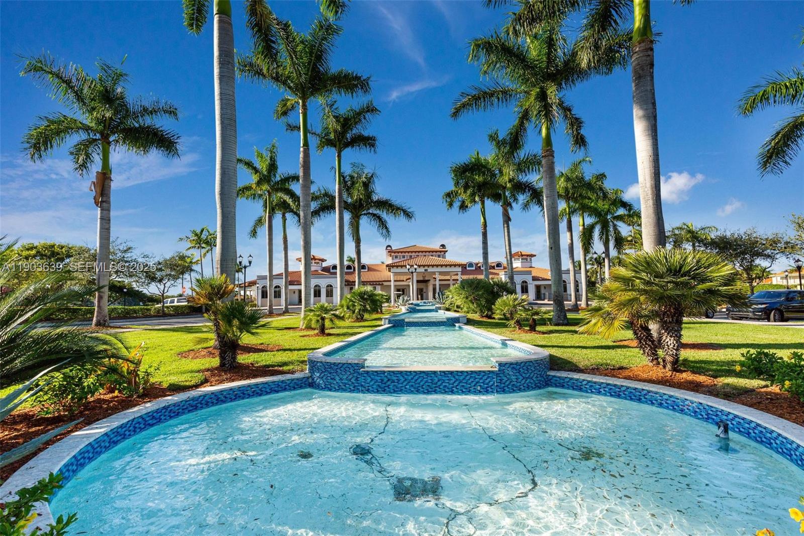 CUTLER CAY - Residential