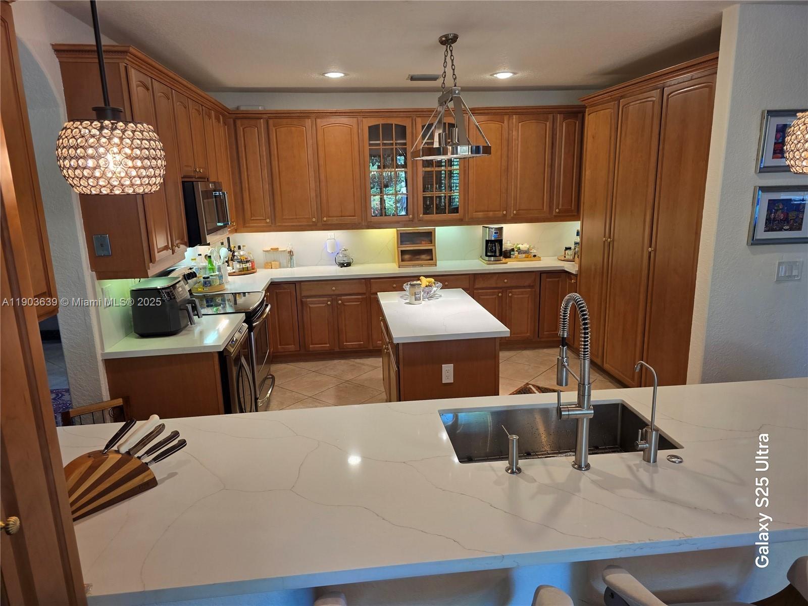 CUTLER CAY - Residential