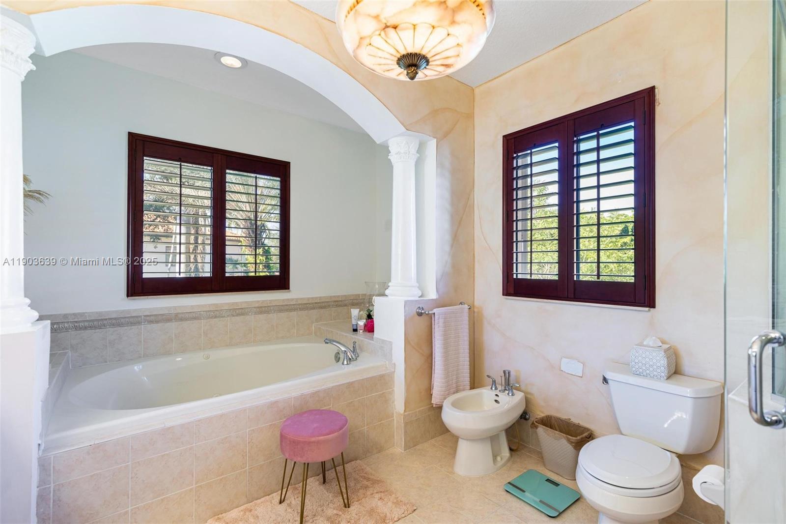 CUTLER CAY - Residential