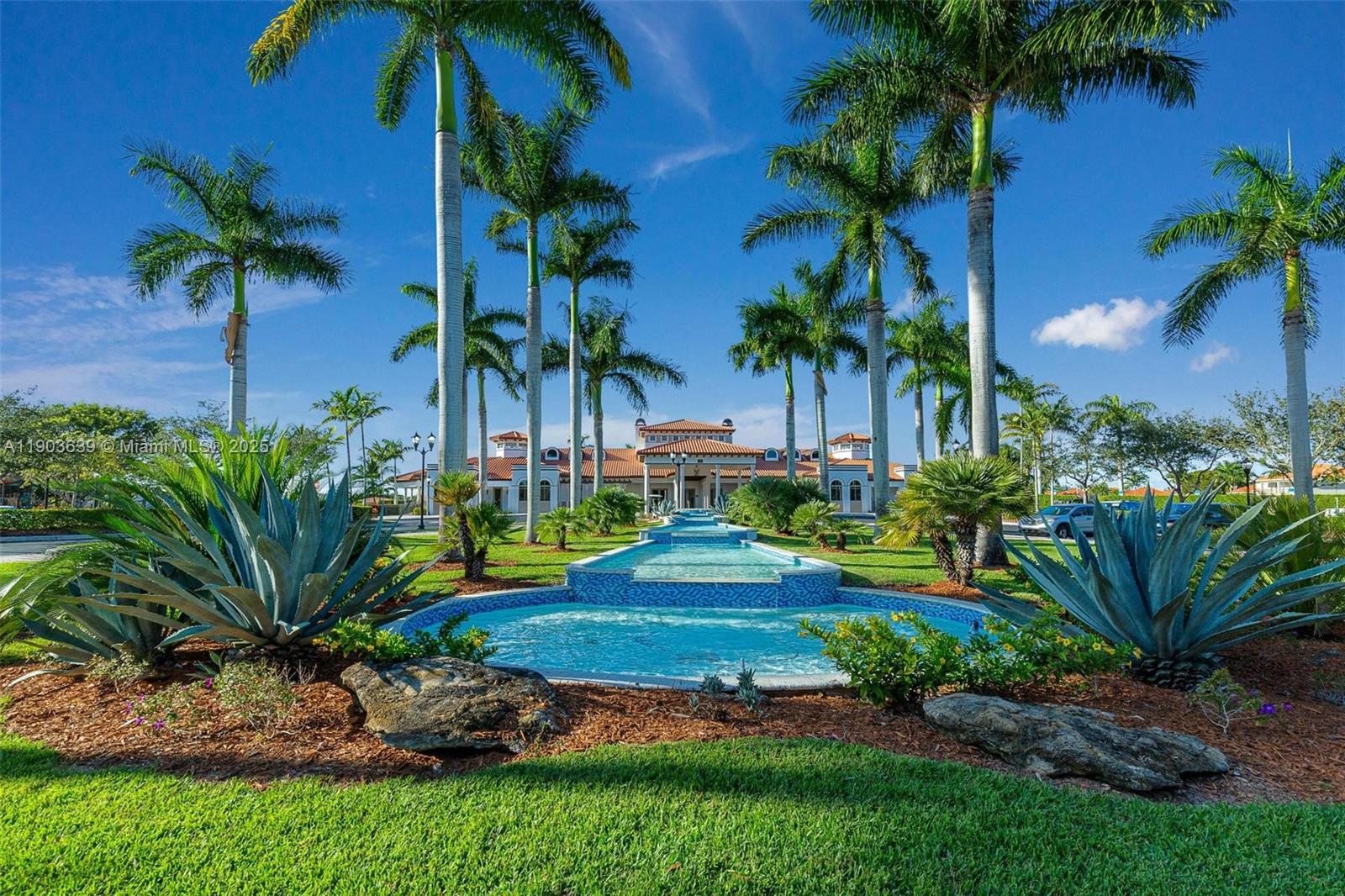 CUTLER CAY - Residential