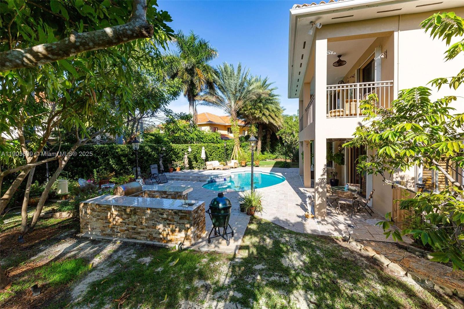 CUTLER CAY - Residential