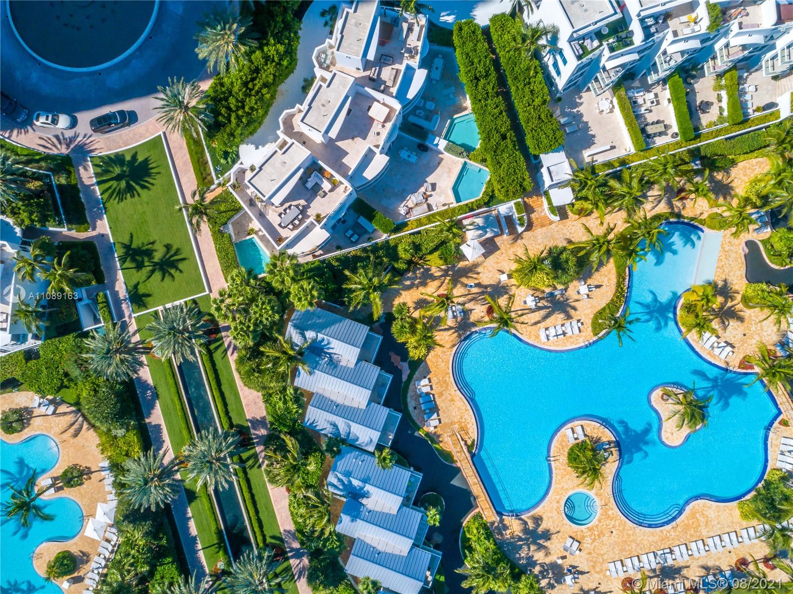 CONTINUUM ON SOUTH BEACH - Residential