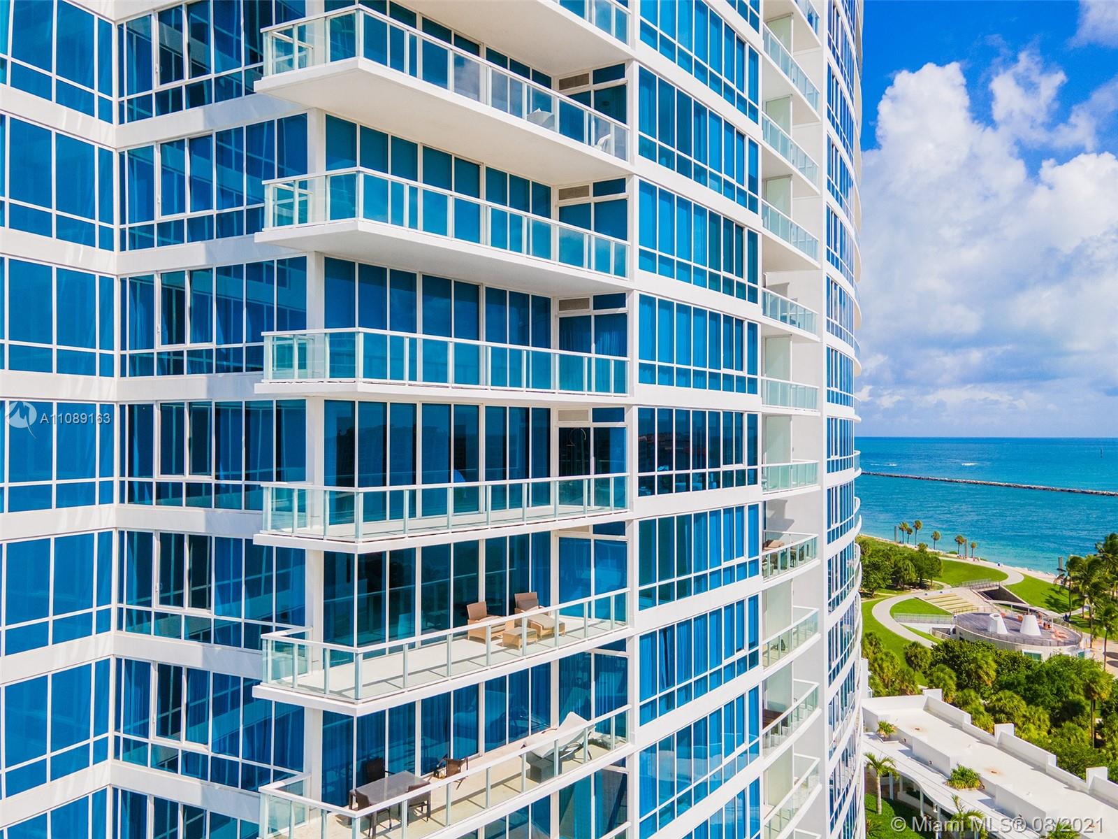 CONTINUUM ON SOUTH BEACH - Residential