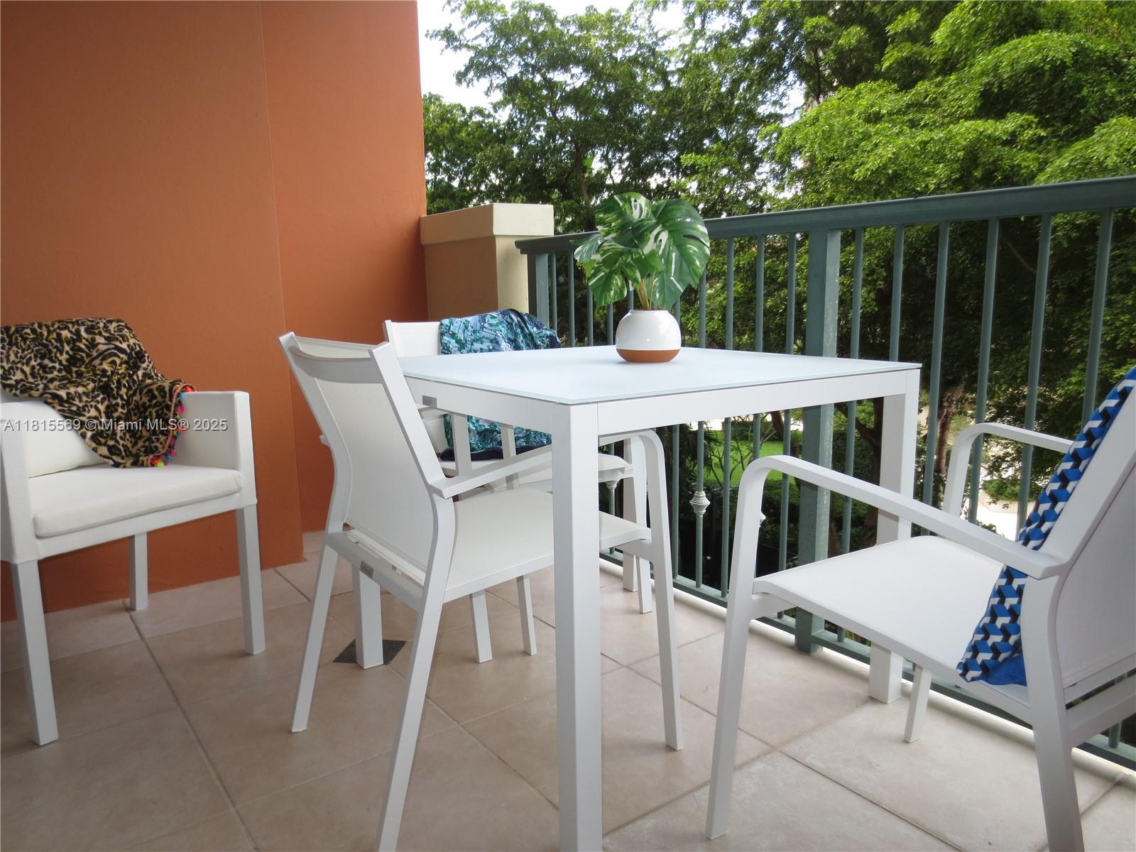 THE MUTINY CONDO - Residential Lease