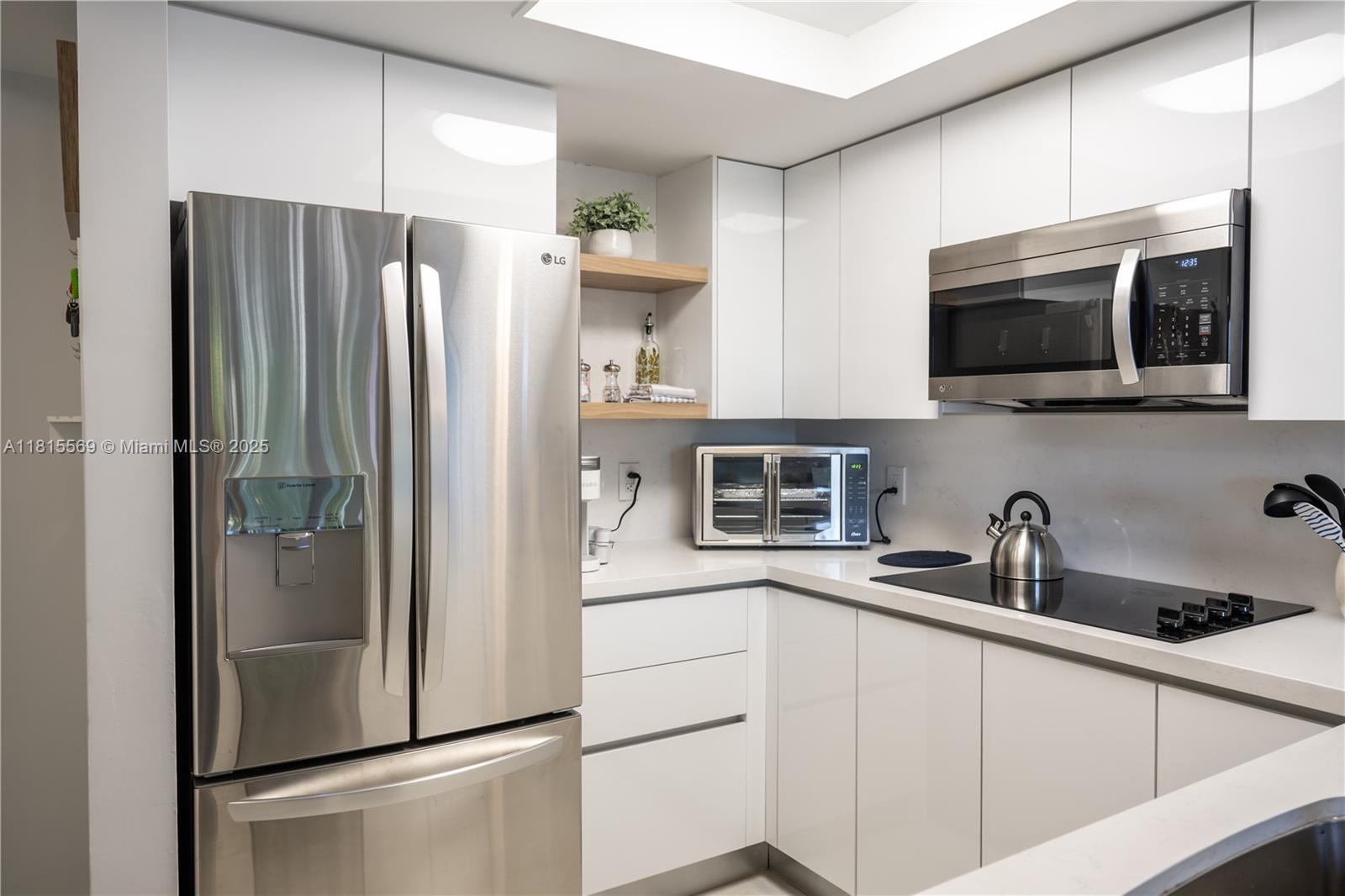 THE MUTINY CONDO - Residential Lease