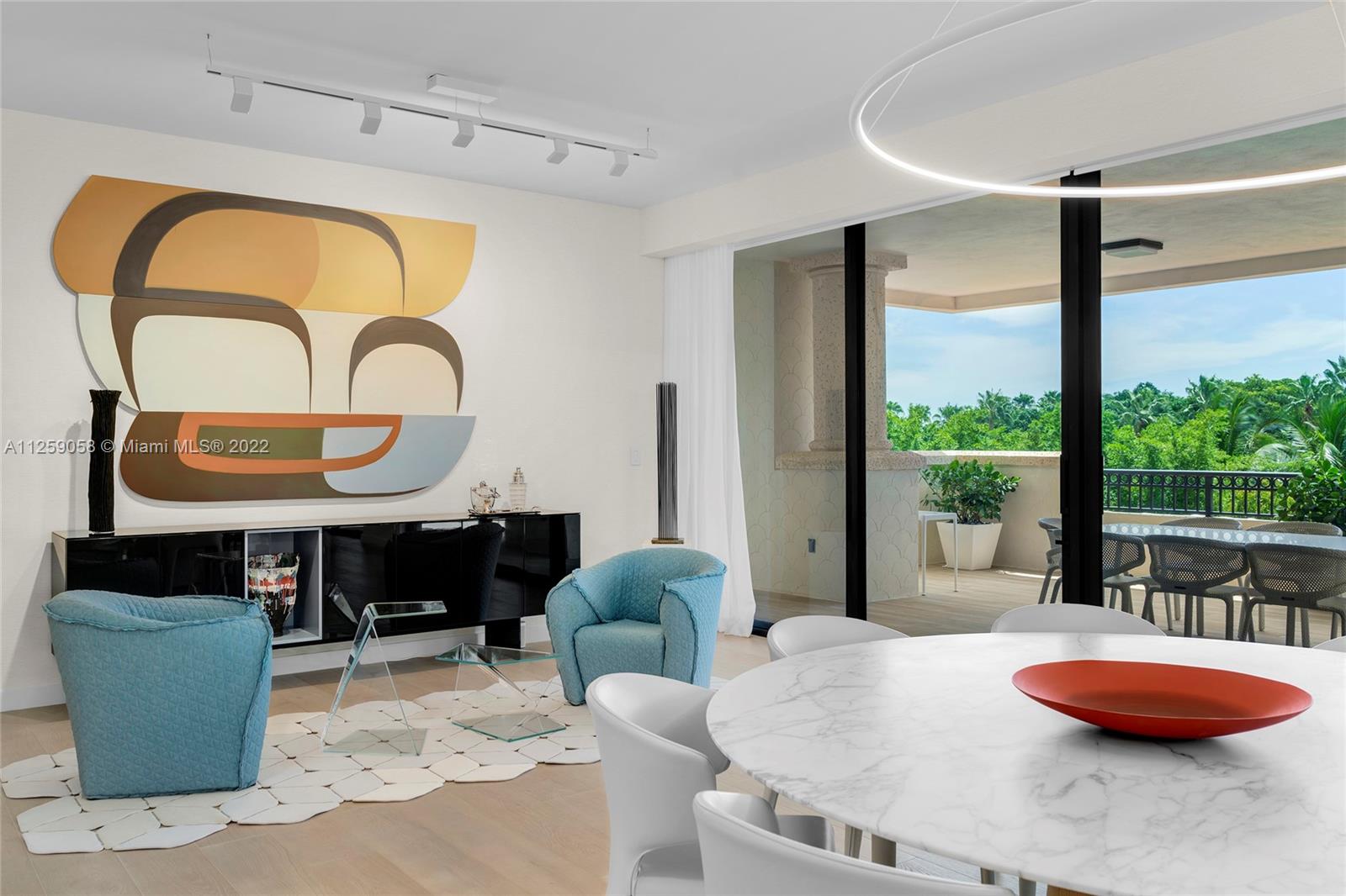 FISHER ISLAND - Residential