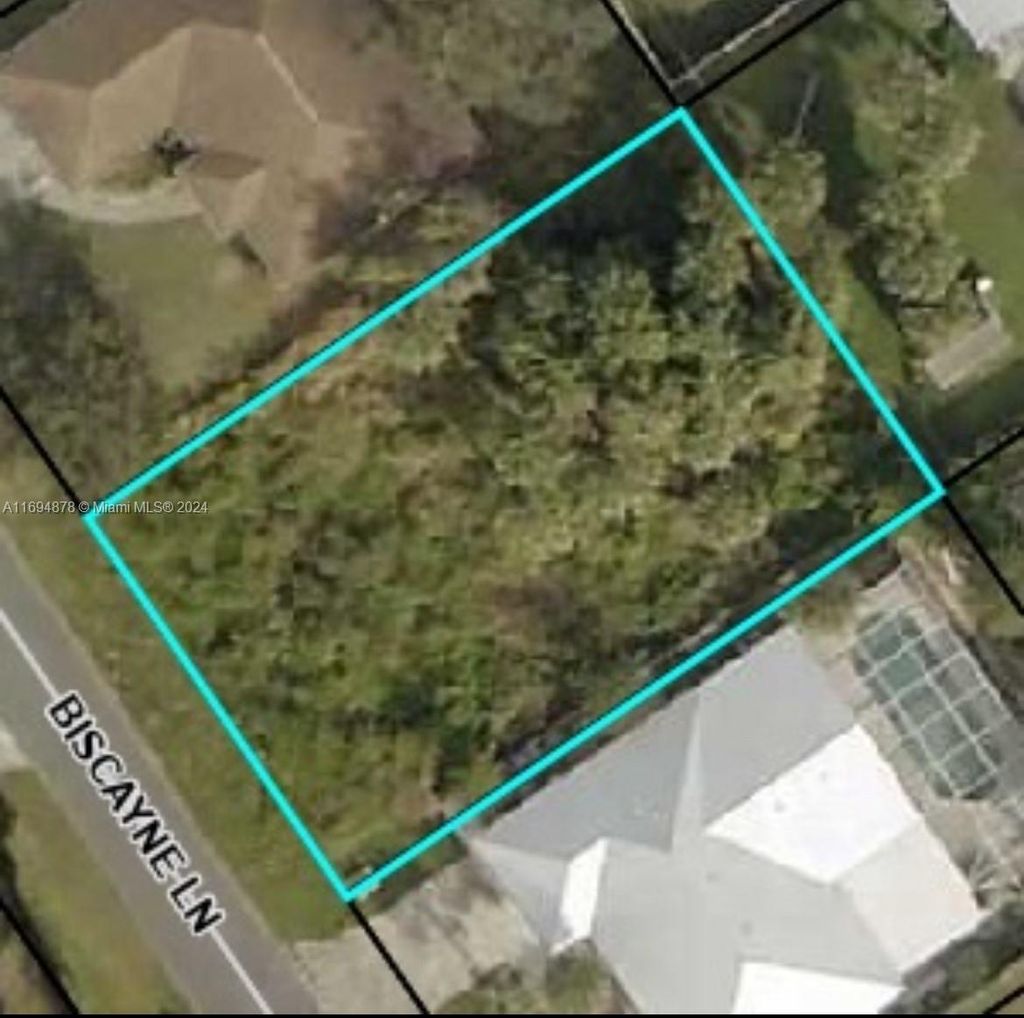 Photo of 322 Biscayne Ln, Sebastian, FL 32958 (MLS # A11694878)