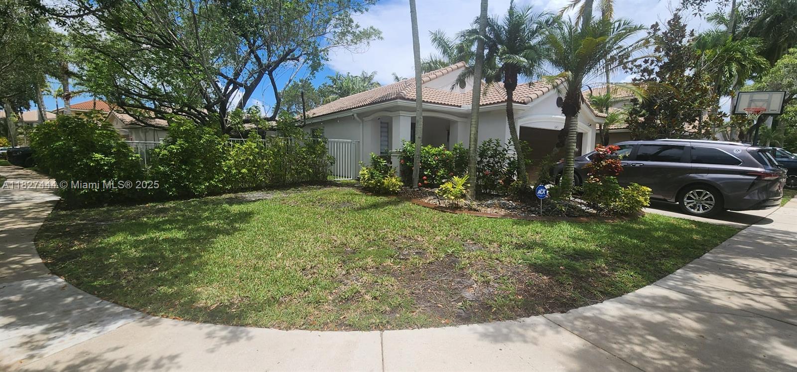 643 Conservation Dr