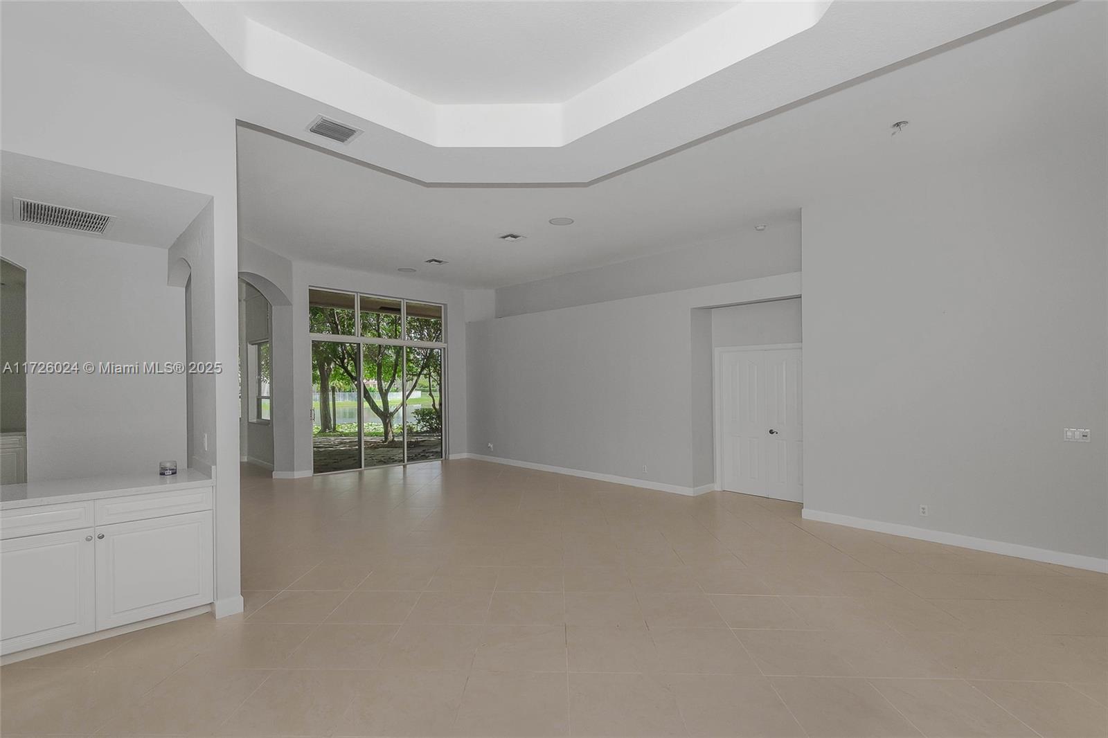 3843 Oak Ridge Cir