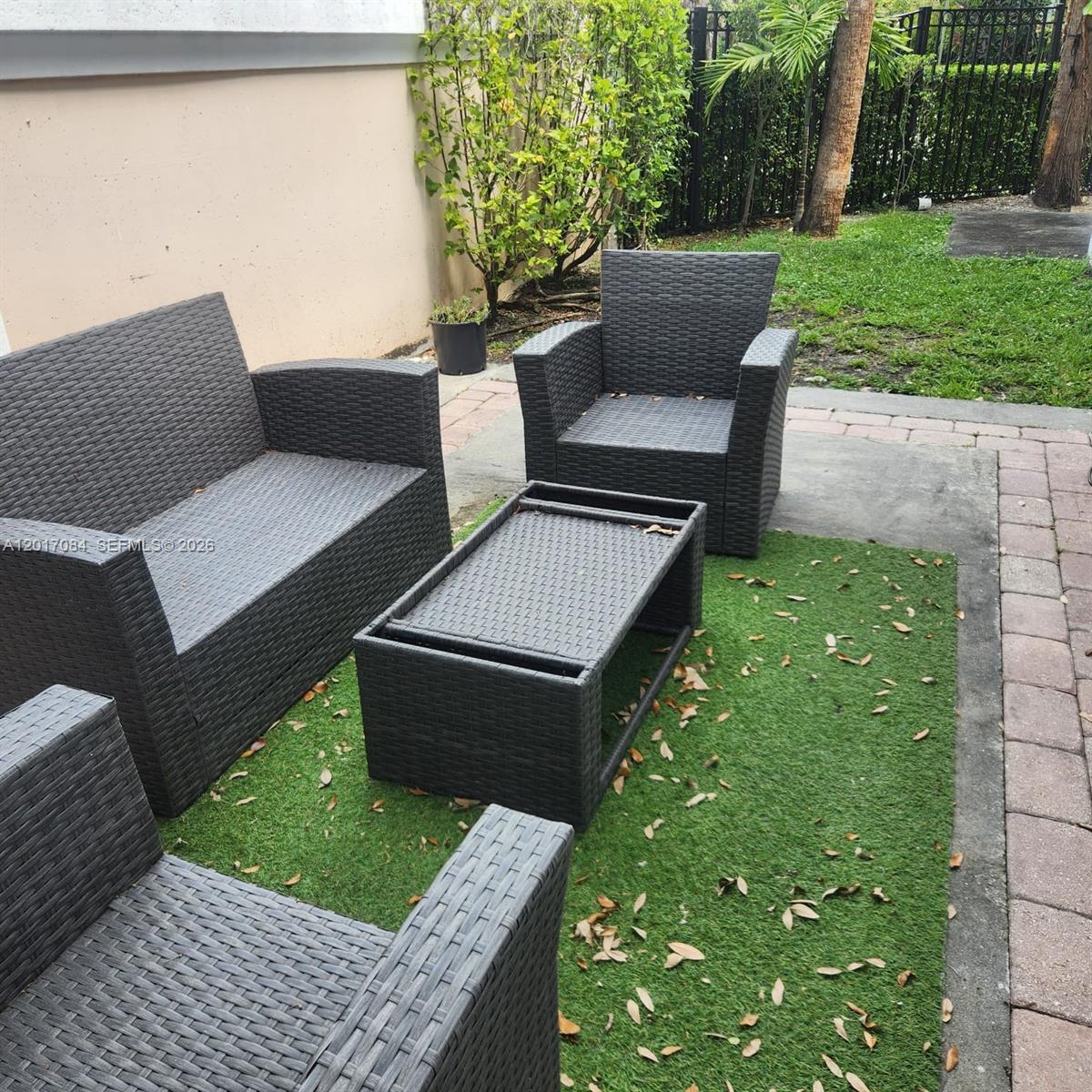 THE RESERVE AT DORAL - Residential Lease