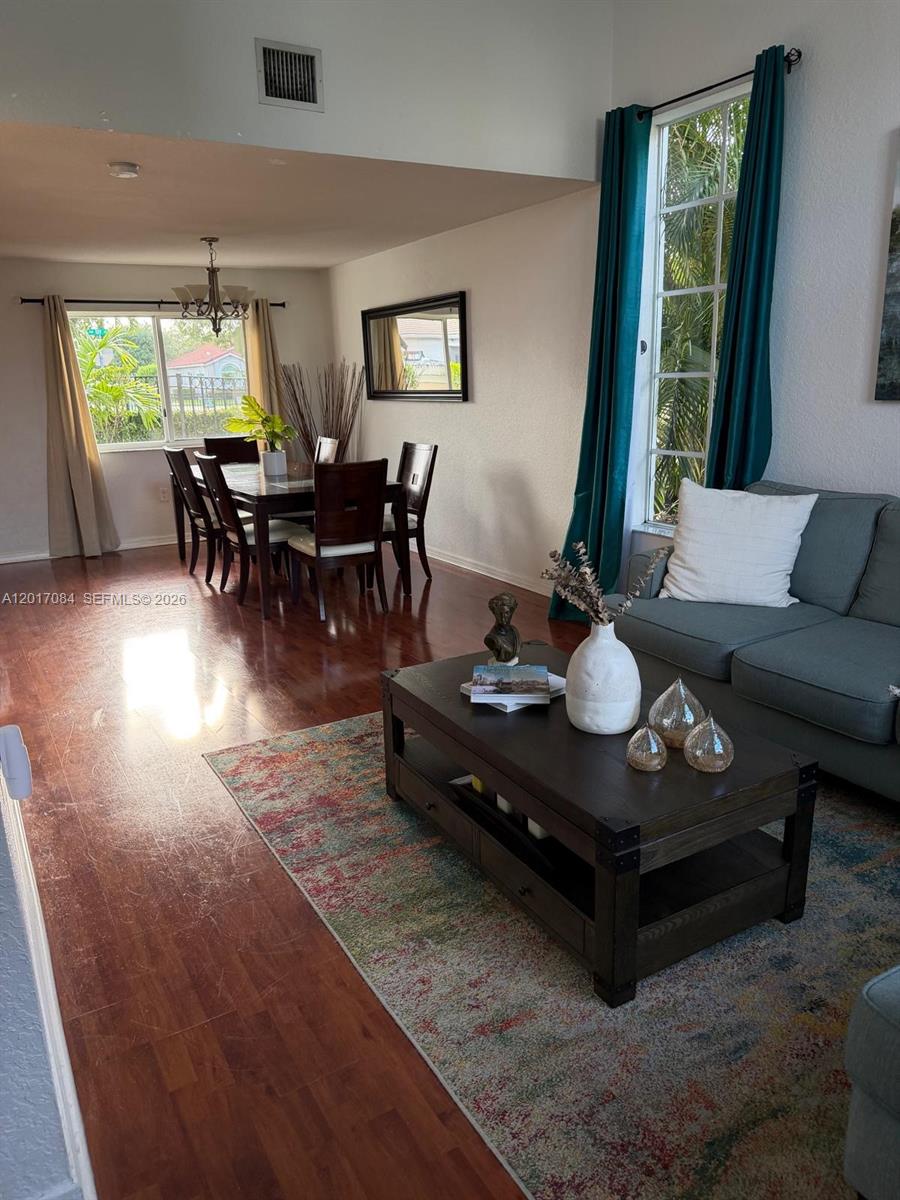 THE RESERVE AT DORAL - Residential Lease