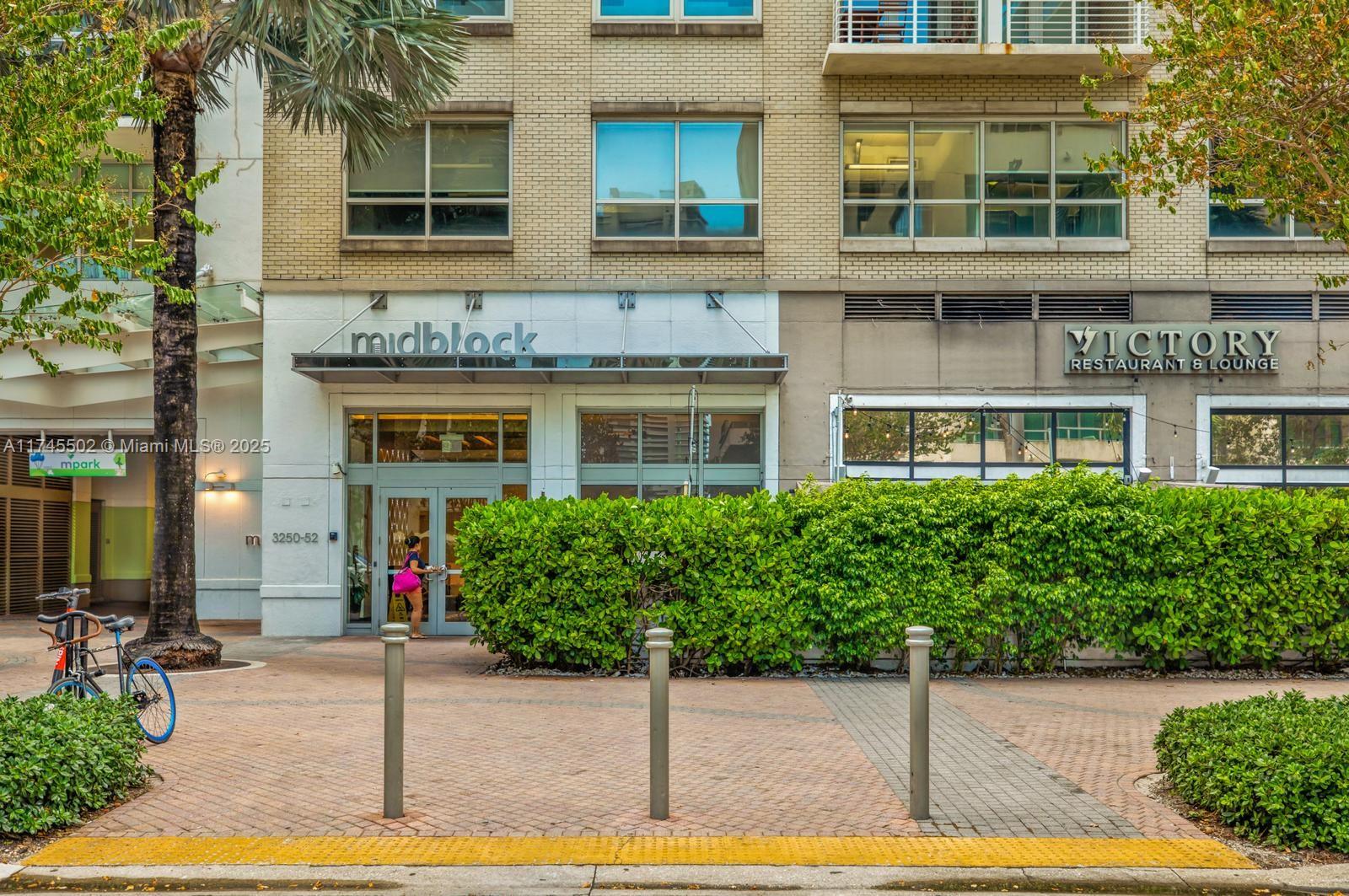 Property for Sale at 3250 Ne 1st Ave 617, Miami, Broward County, Florida - Bedrooms: 2 
Bathrooms: 2  - $690,000
