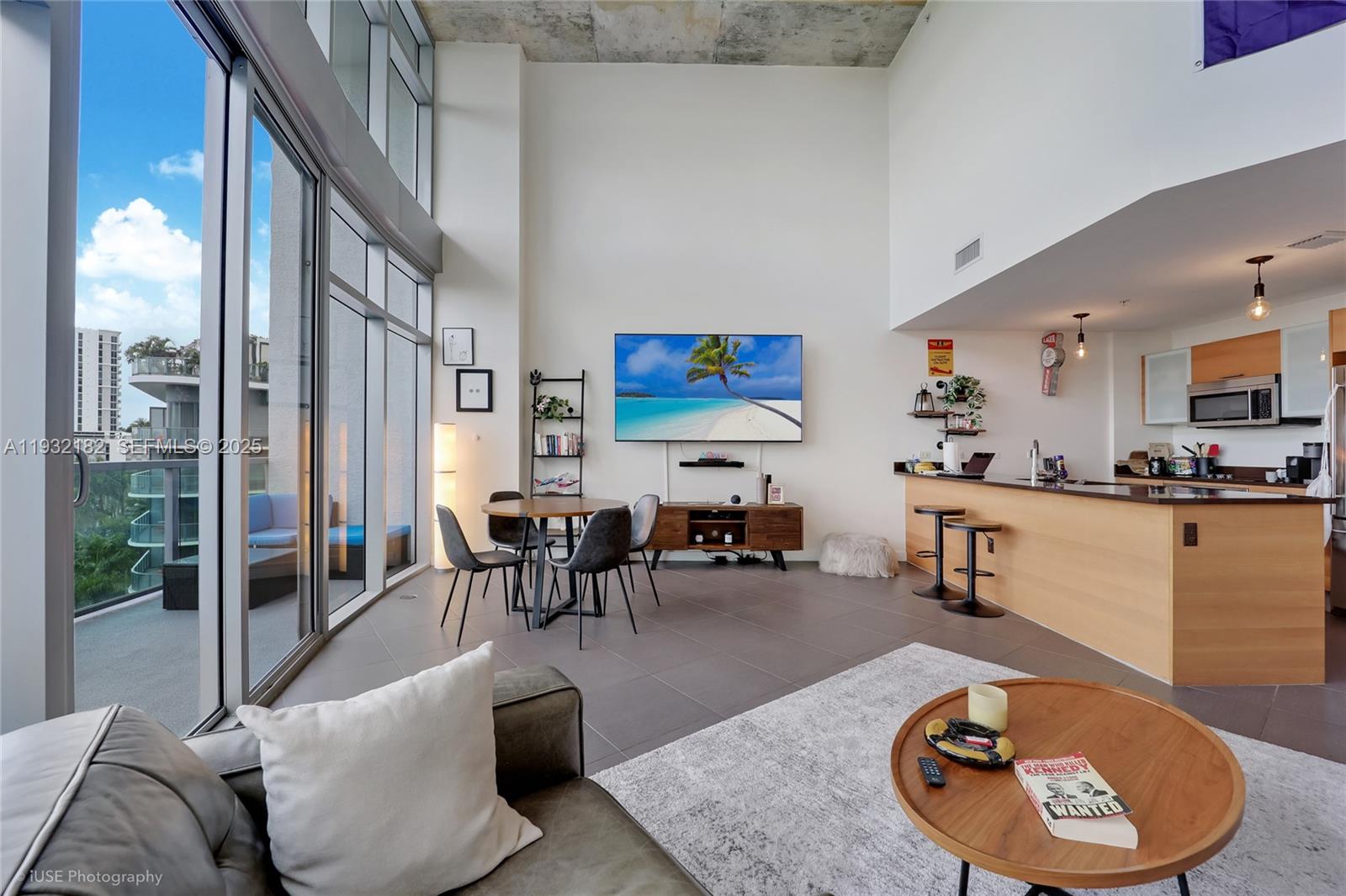 3301 NE 1st Ave M0605