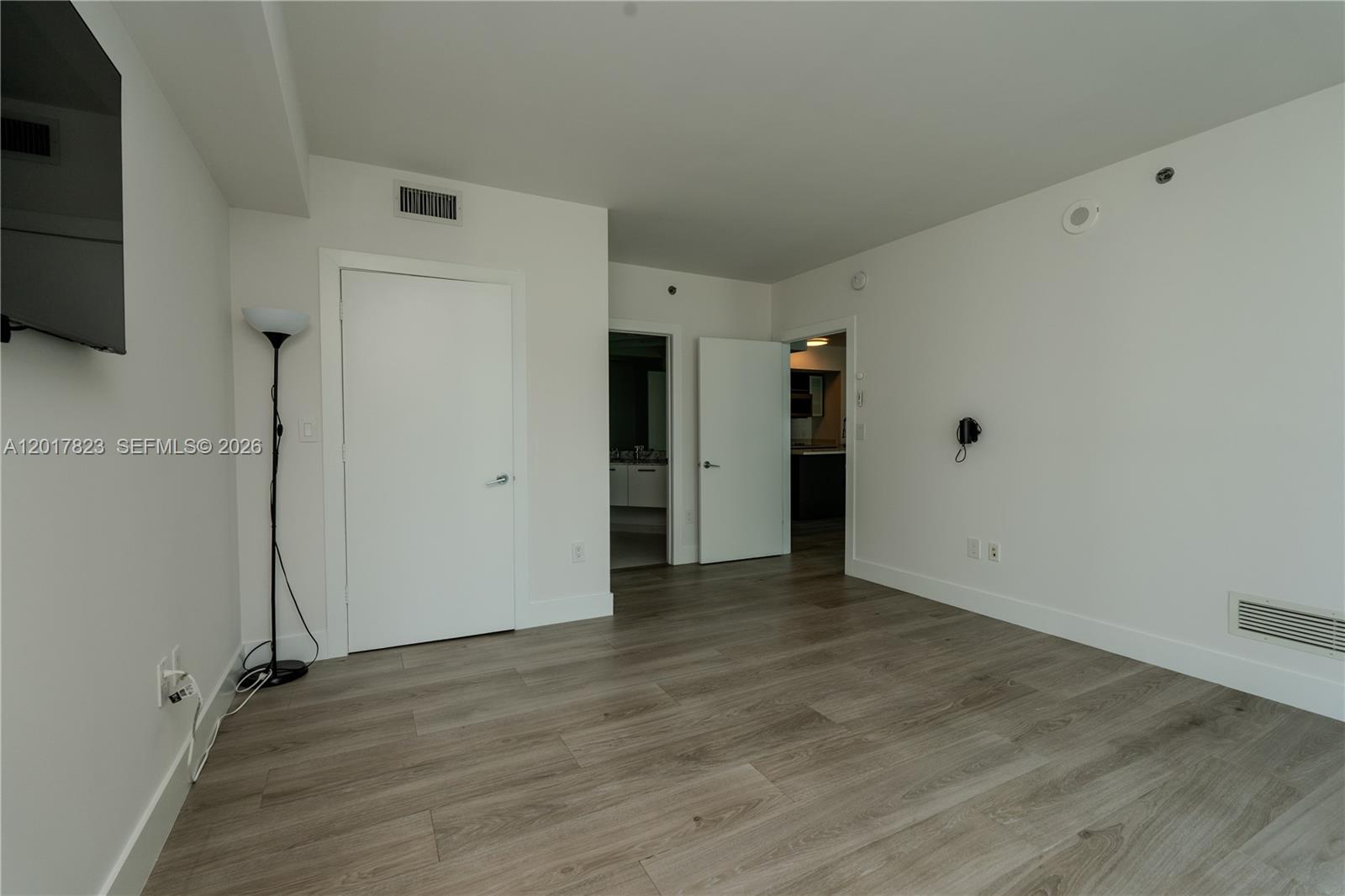 500 BRICKELL EAST CONDO - Residential