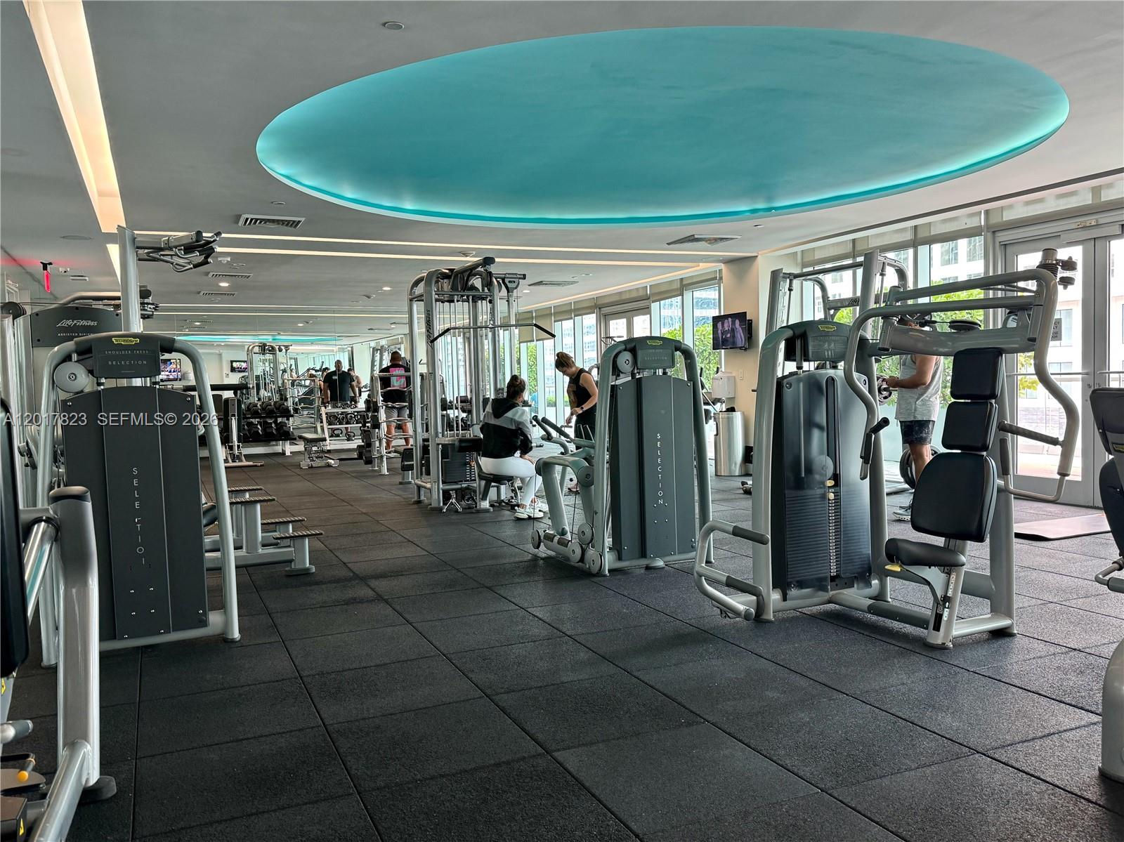 500 BRICKELL EAST CONDO - Residential