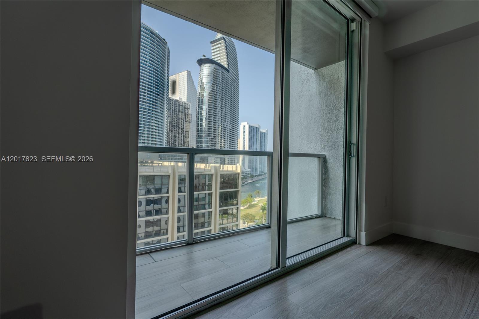 500 BRICKELL EAST CONDO - Residential