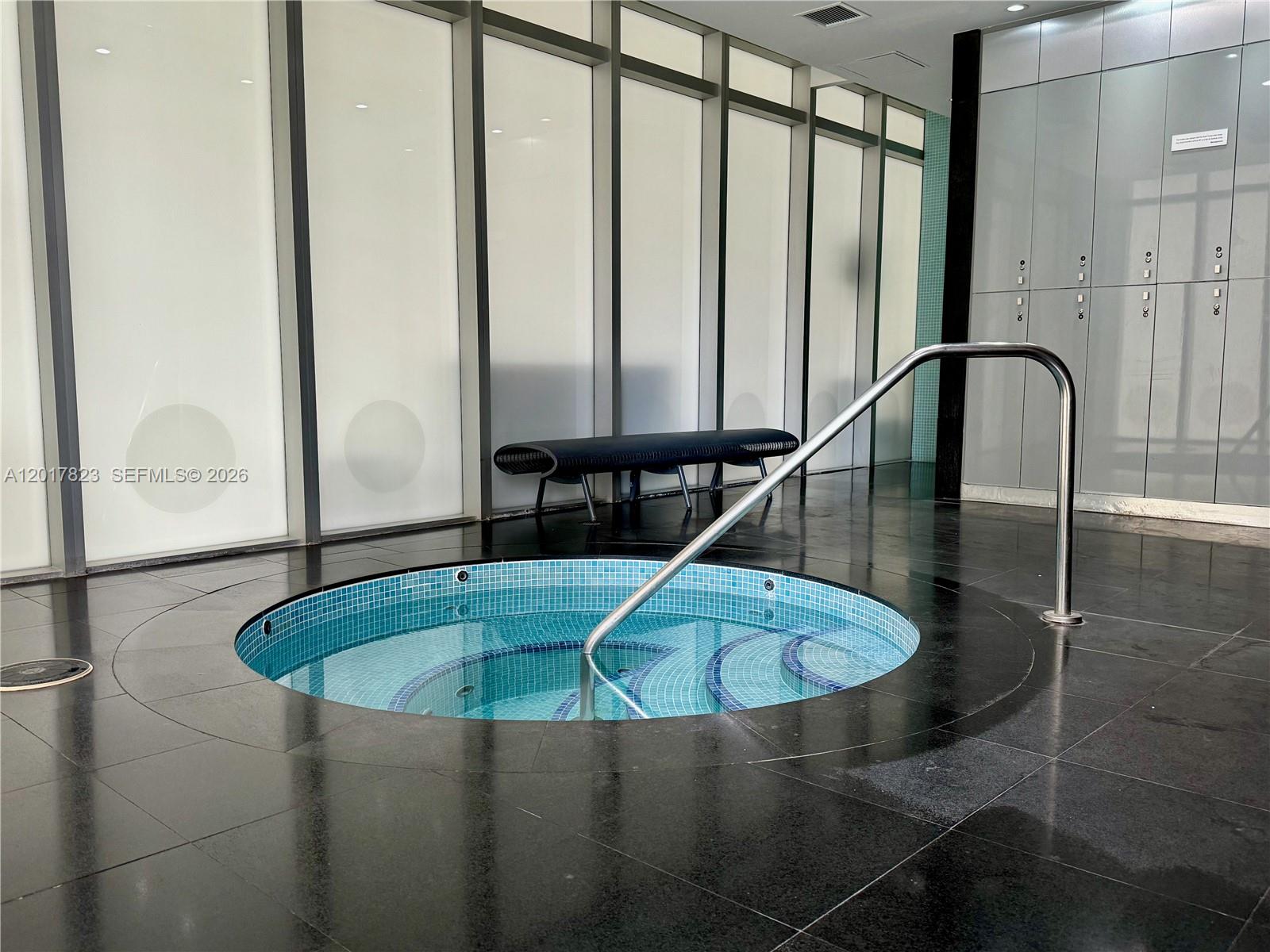 500 BRICKELL EAST CONDO - Residential
