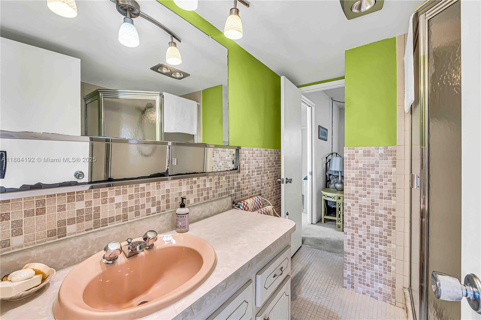 TIFFANY GARDENS WEST COND - Residential