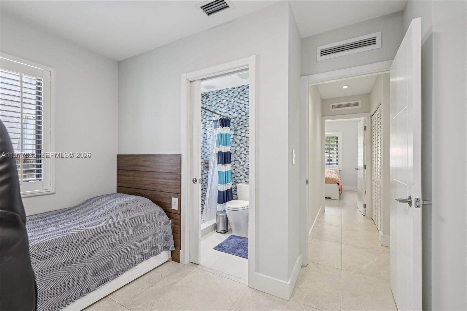 BRICKELL HAMMOCK UNIT NO - Residential