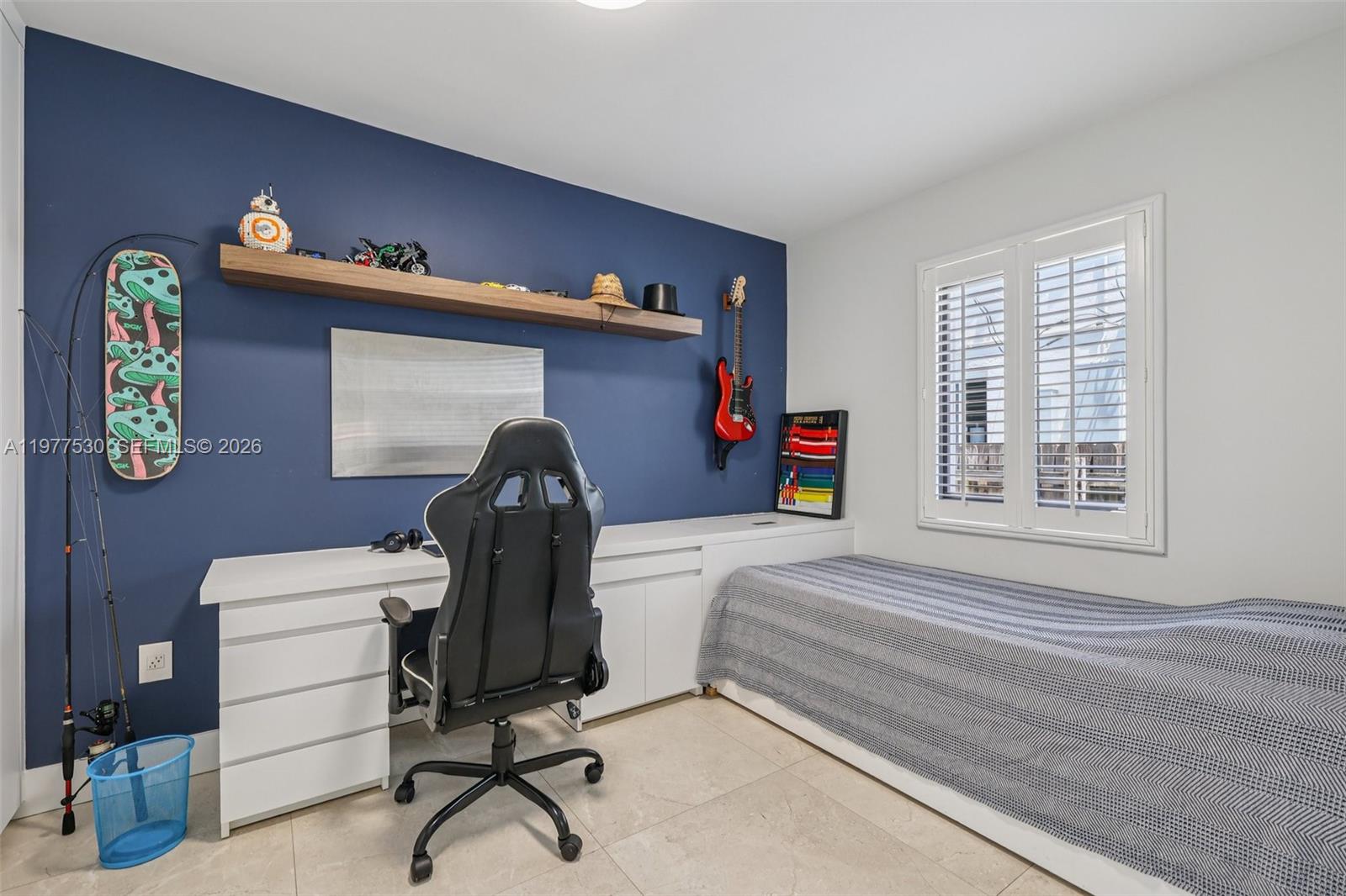 BRICKELL HAMMOCK UNIT NO - Residential