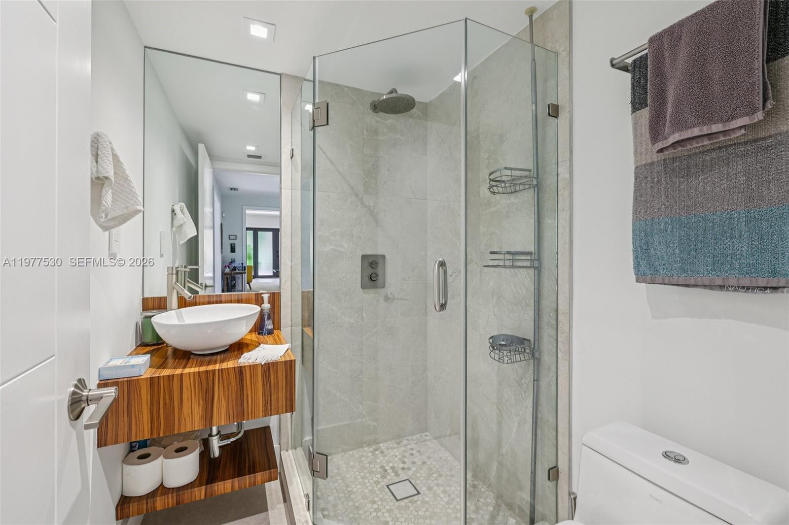 BRICKELL HAMMOCK UNIT NO - Residential