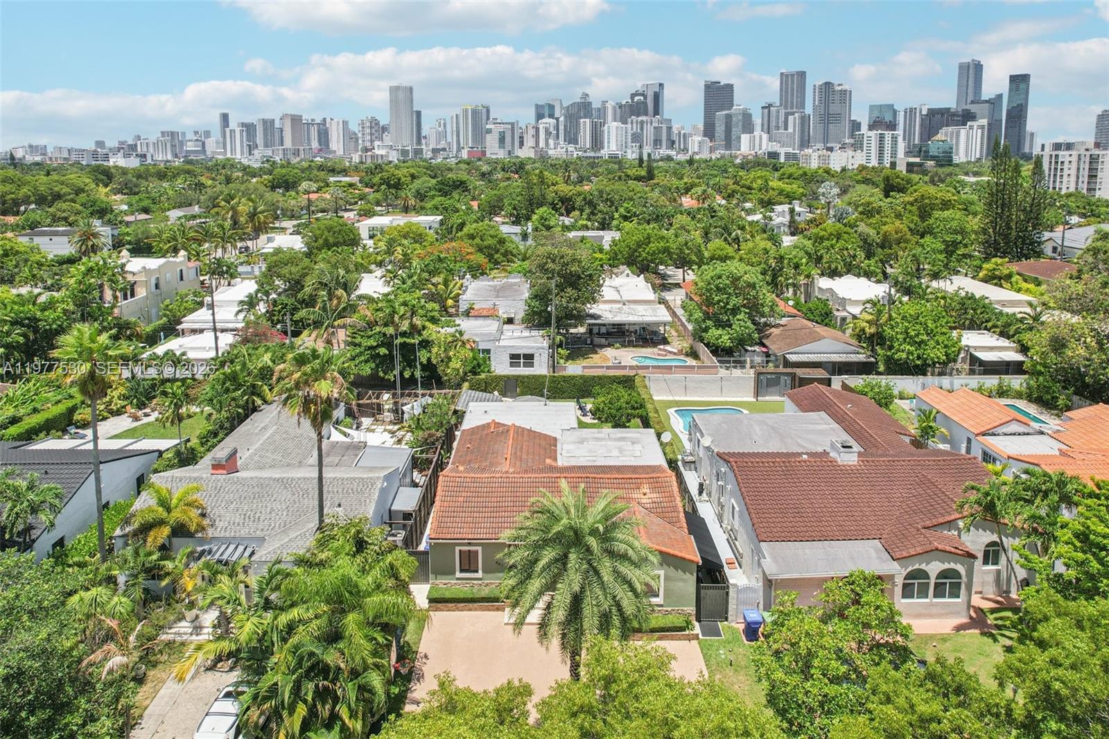 BRICKELL HAMMOCK UNIT NO - Residential
