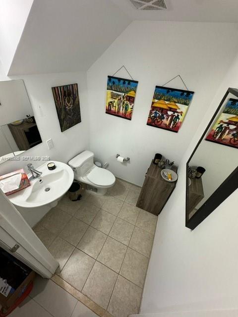 INFINITY AT BRICKELL - Residential Lease