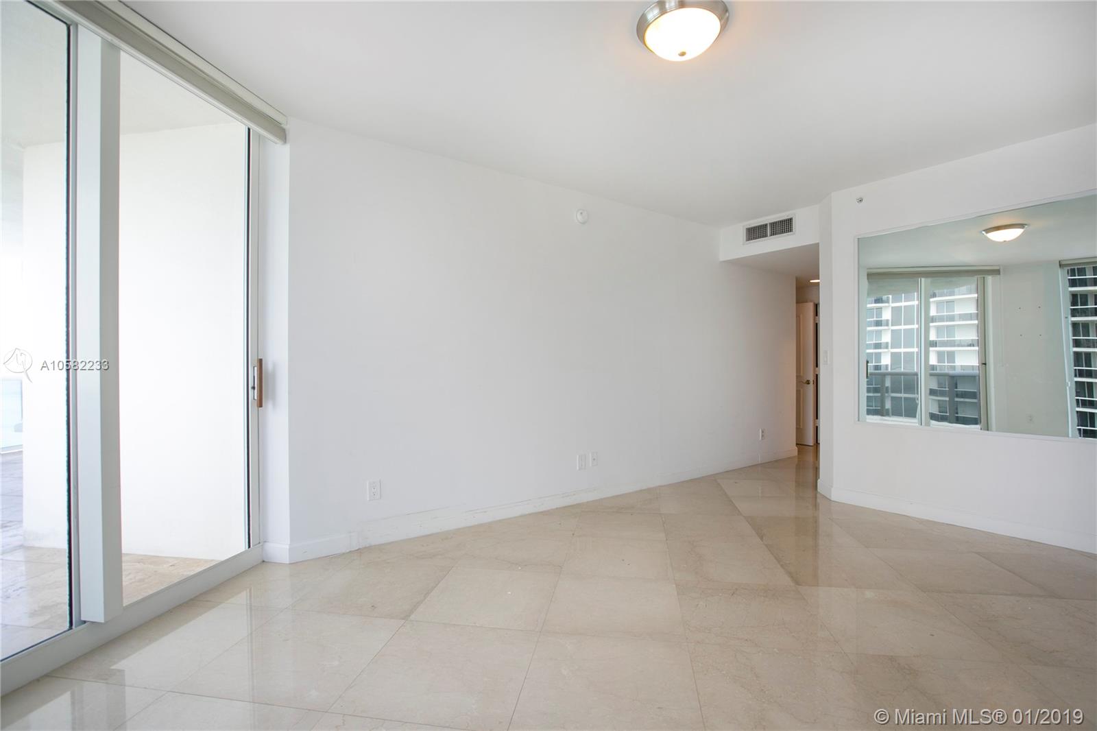 GREEN DIAMOND CONDO - Residential Lease