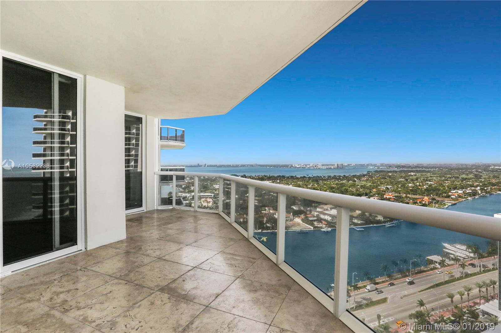 GREEN DIAMOND CONDO - Residential Lease