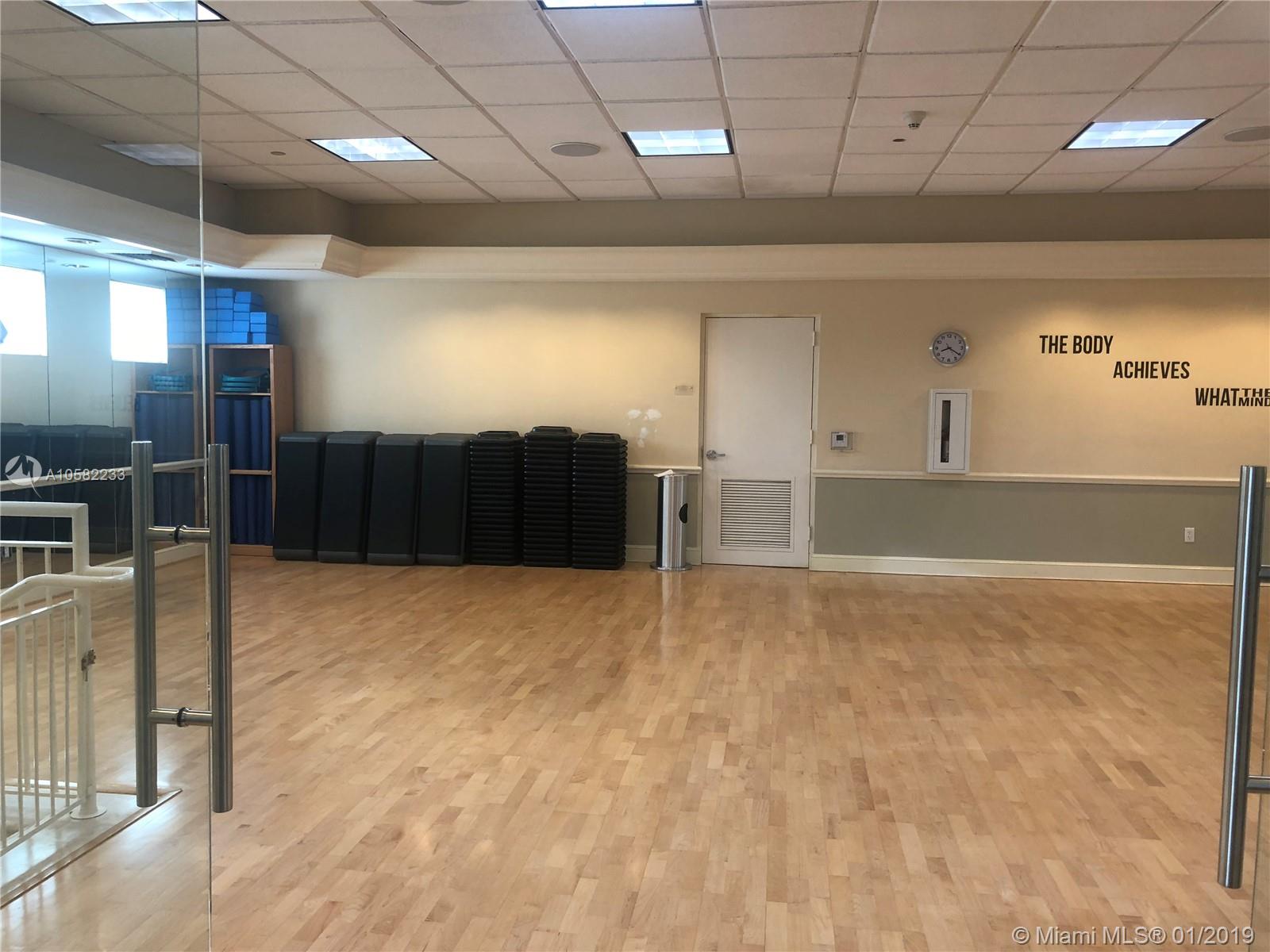 GREEN DIAMOND CONDO - Residential Lease