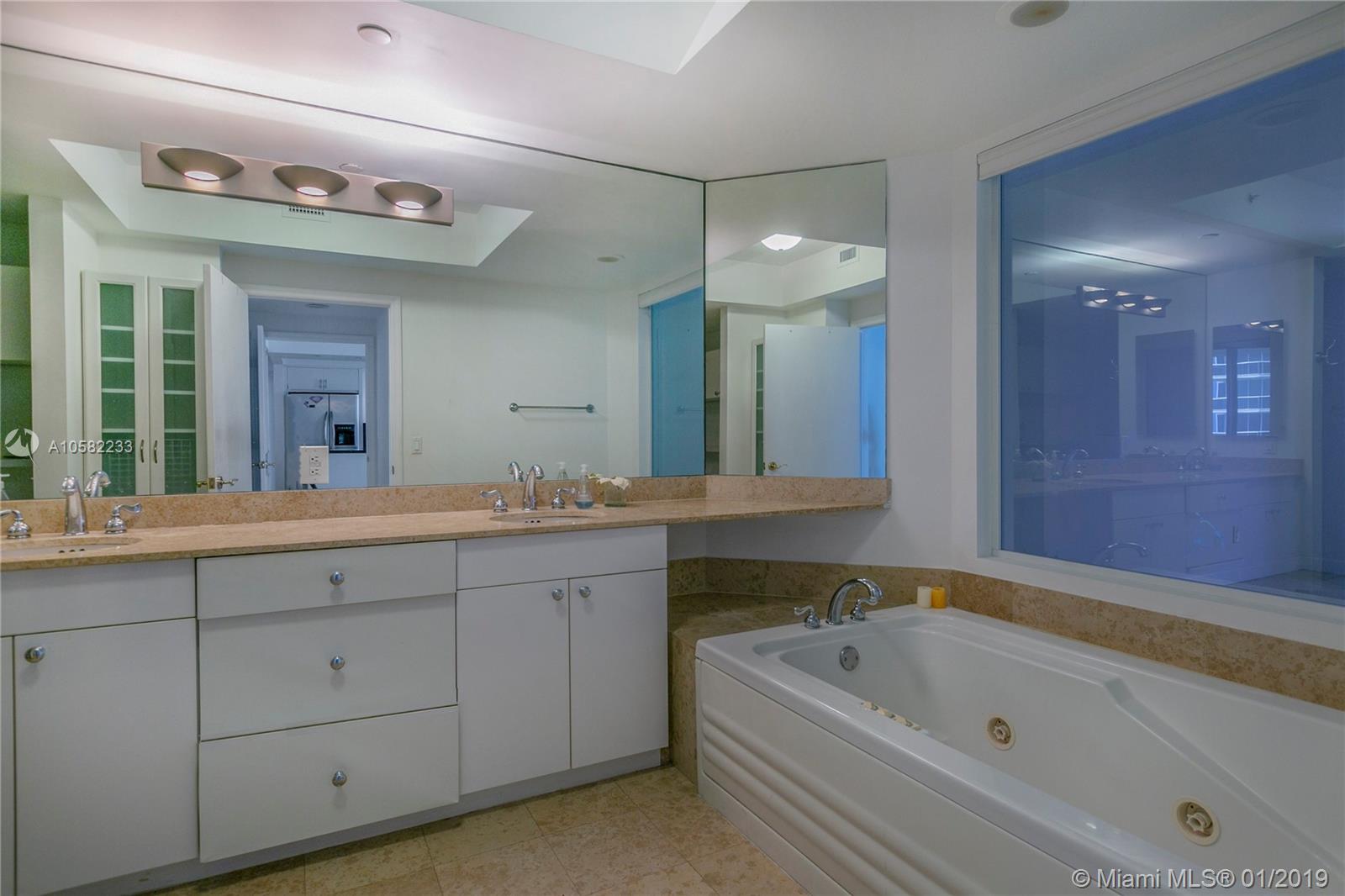 GREEN DIAMOND CONDO - Residential Lease