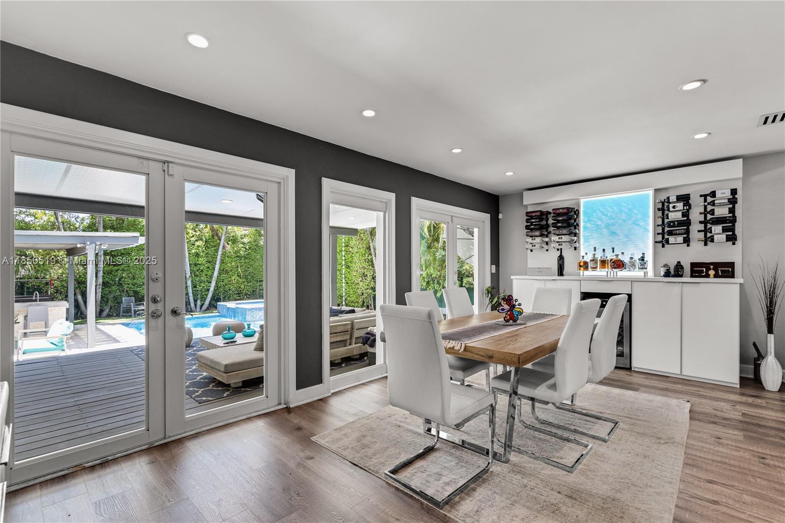 LAKE VIEW SUB - Residential Lease