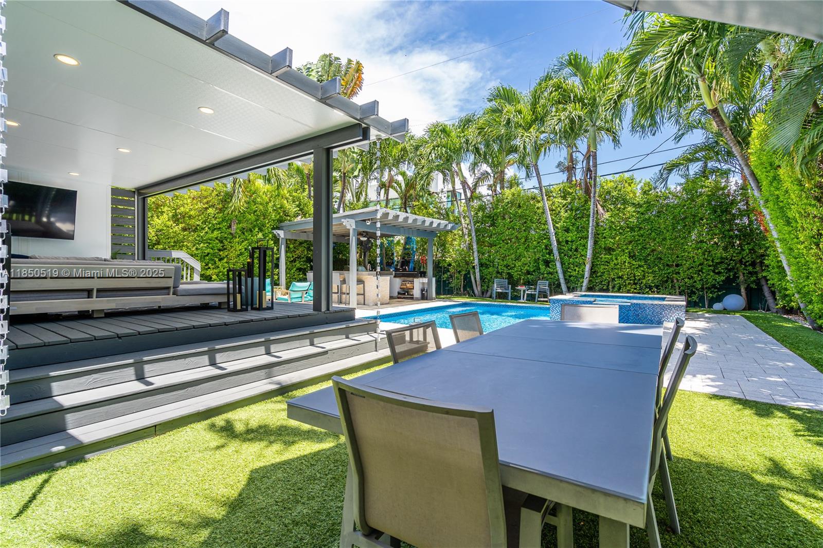 LAKE VIEW SUB - Residential Lease