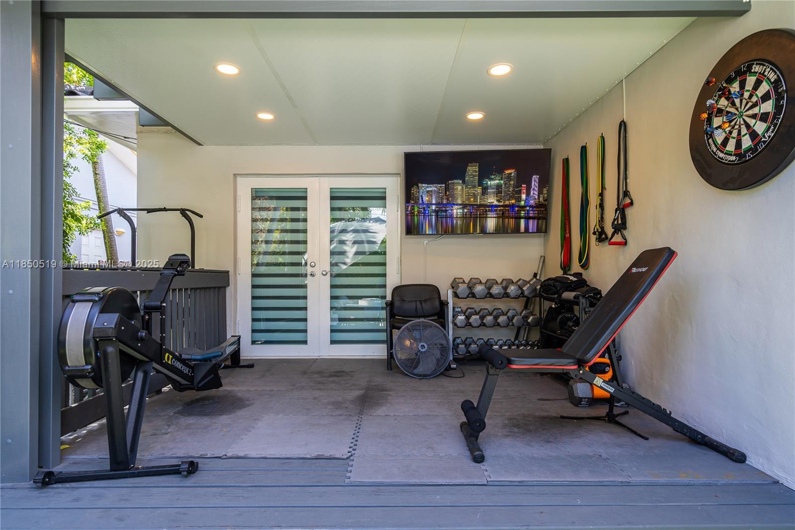 LAKE VIEW SUB - Residential Lease