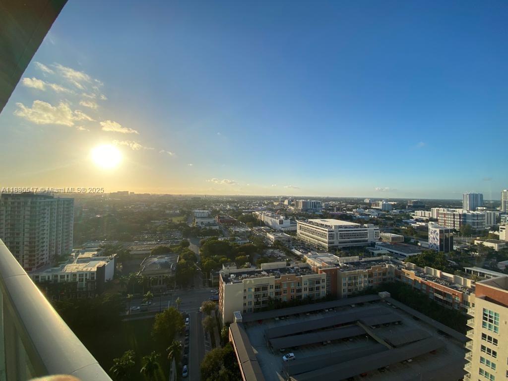 QUANTUM ON THE BAY CONDO - Residential Lease