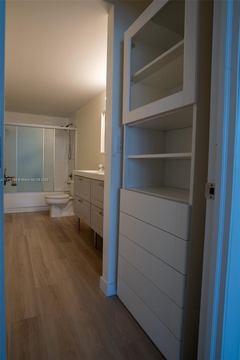 OLYMPUS CONDO PHASE - Residential Lease