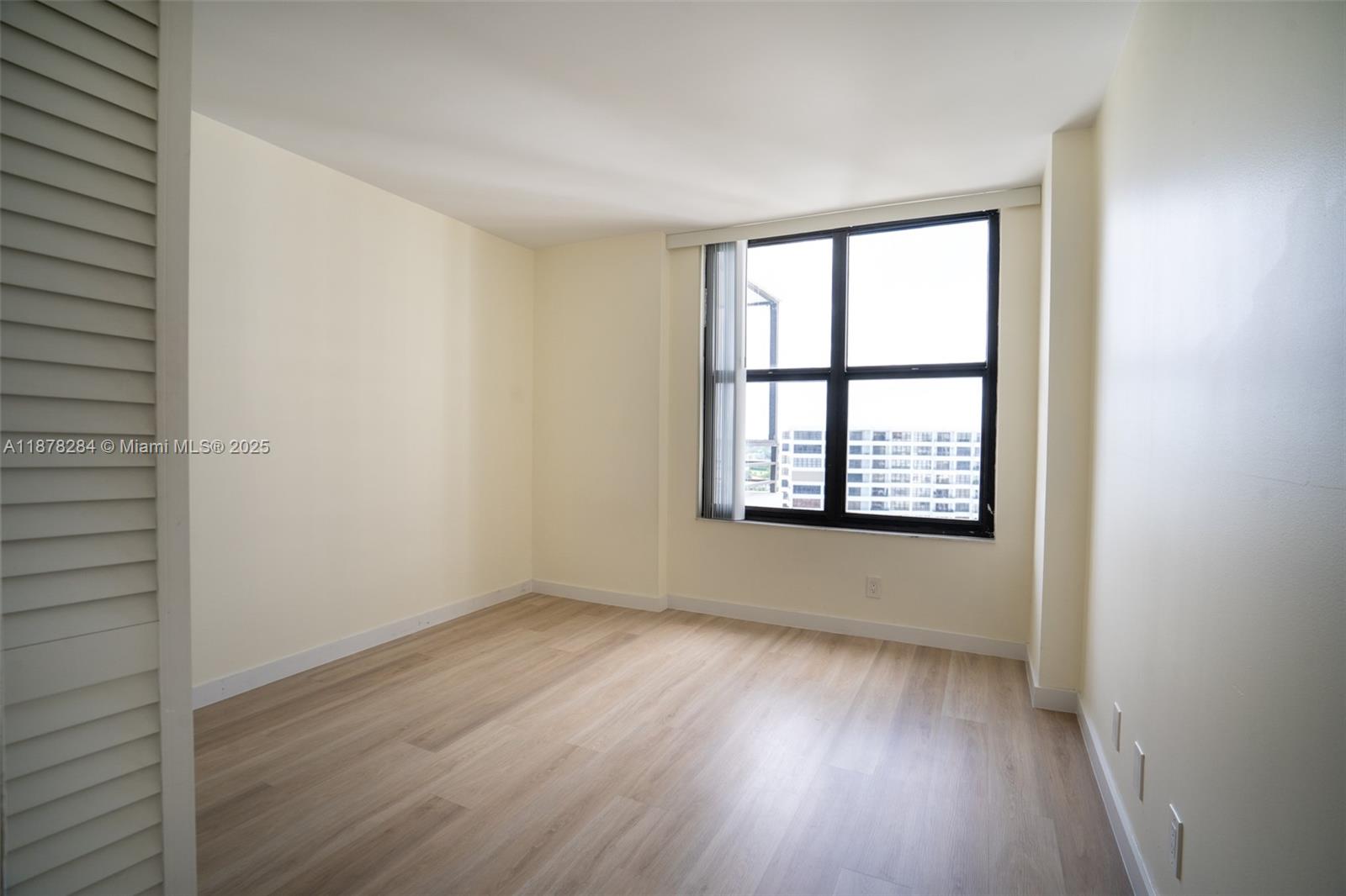 OLYMPUS CONDO PHASE - Residential Lease