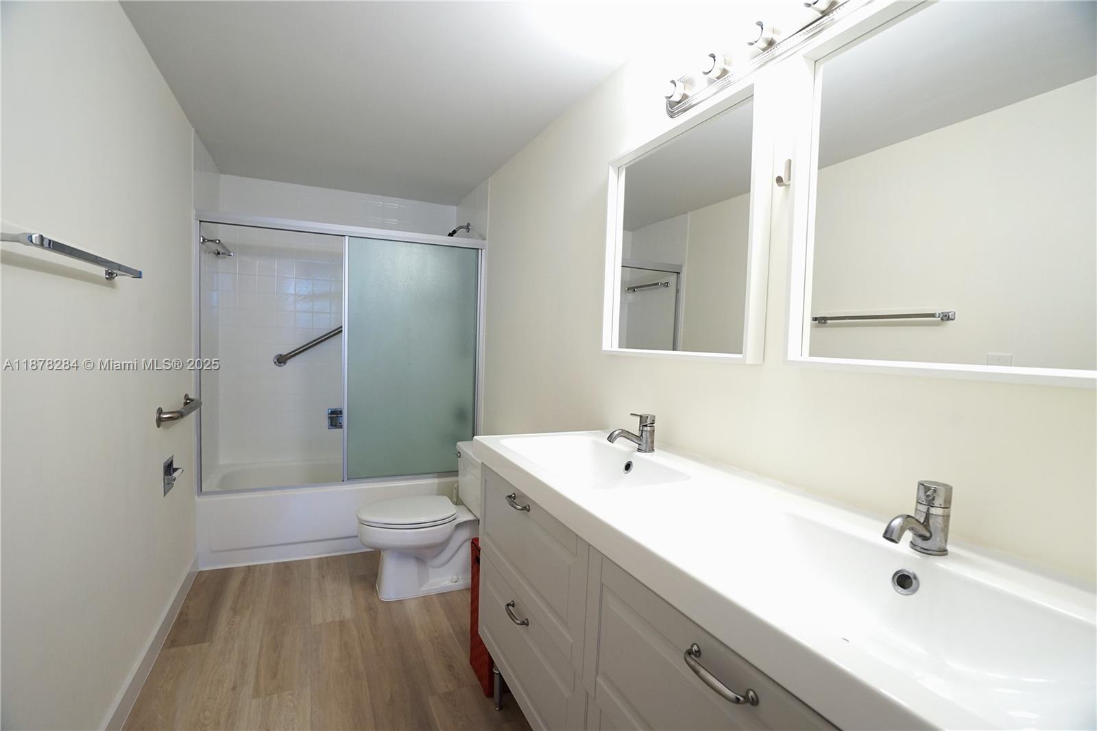 OLYMPUS CONDO PHASE - Residential Lease