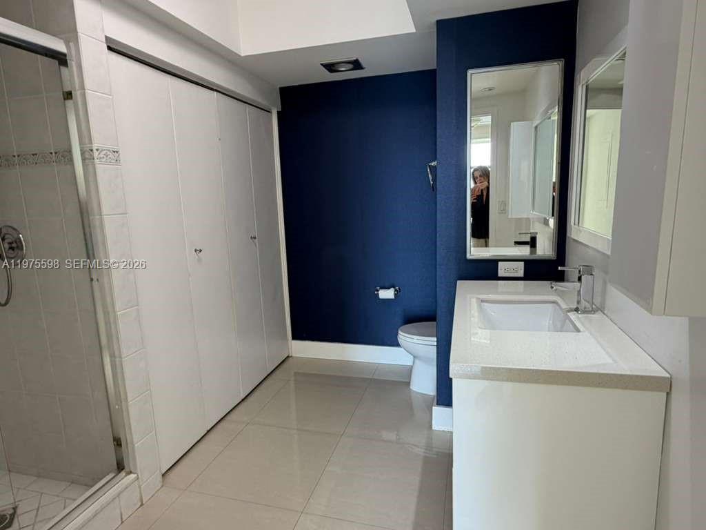 HAMPTONS WEST CONDO - Residential Lease