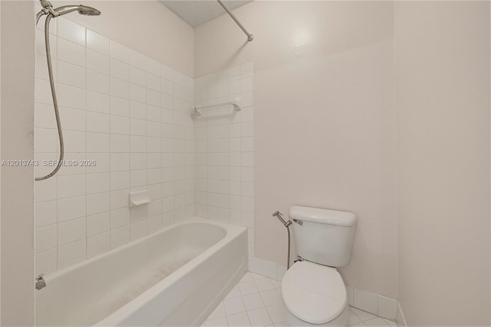 VENTURA AT MALIBU BAY - Residential Lease