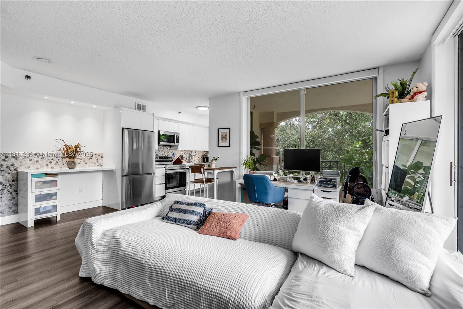 VILLA BRICKELL CONDO - Residential Lease