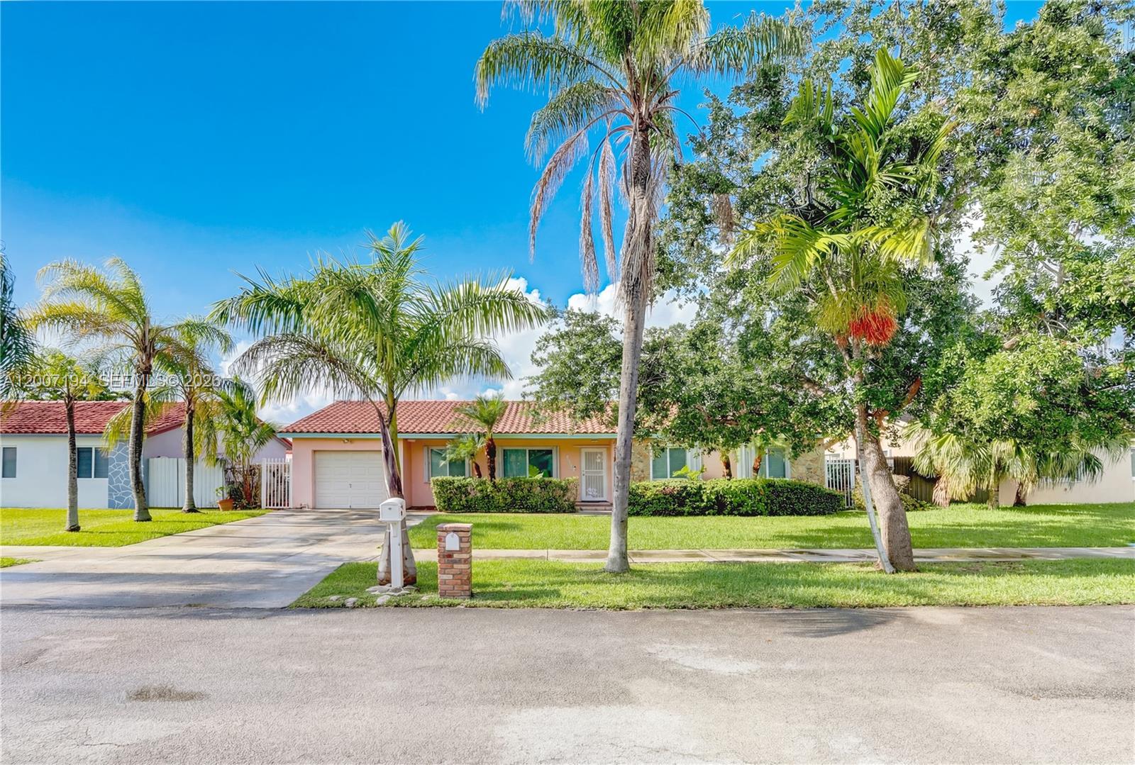 10TH ADDN TO RICHMOND HEI - Residential