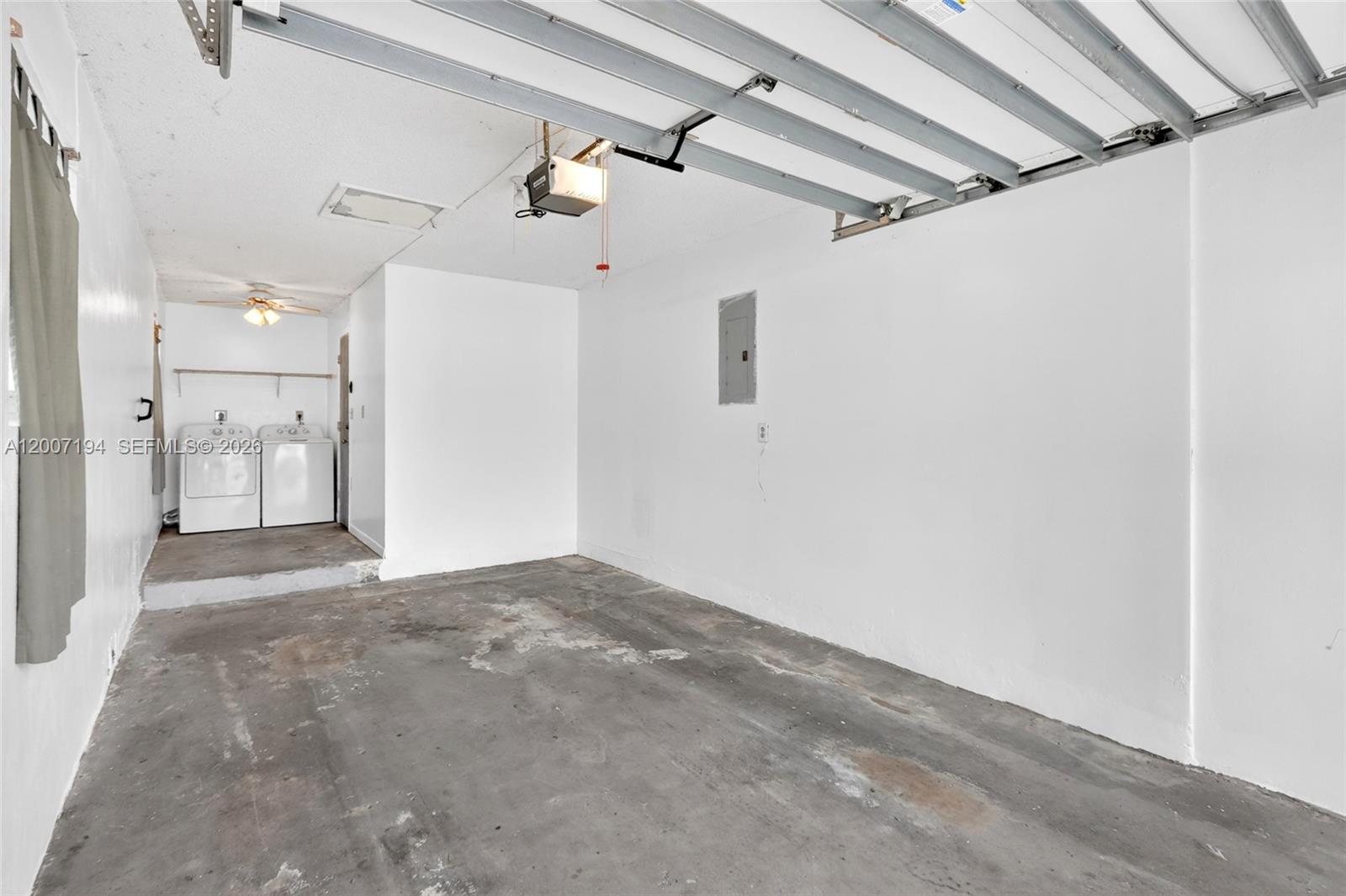 10TH ADDN TO RICHMOND HEI - Residential